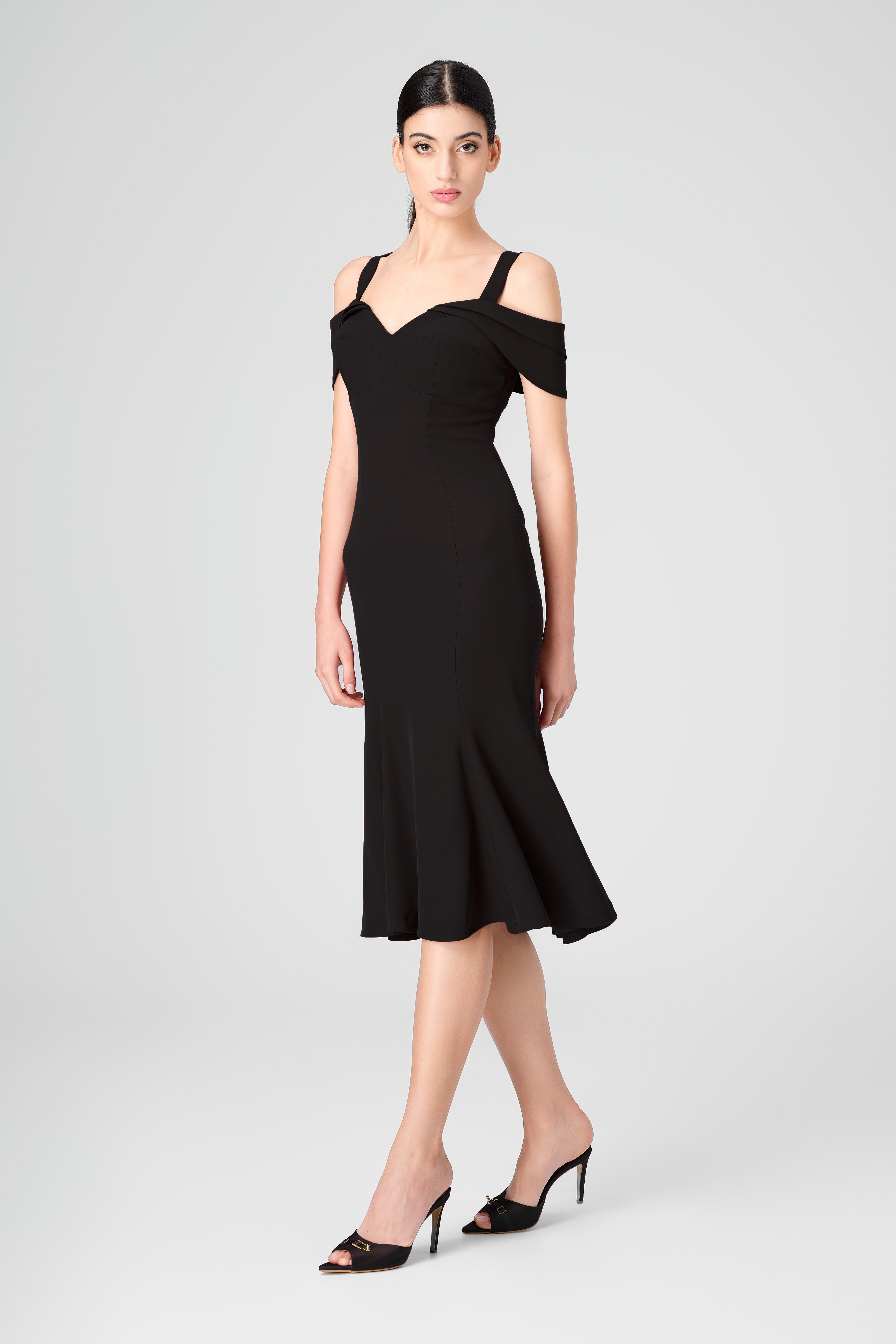 Rochie midi neagra cu cupe retro Candy