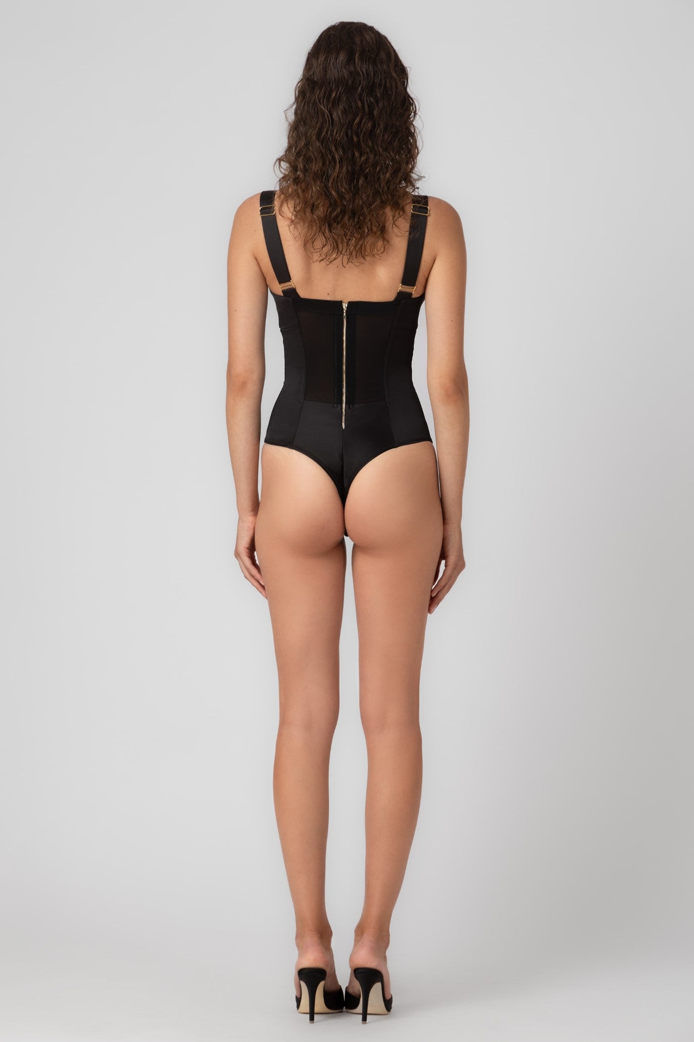 Body negru din satin elastic Sculpt