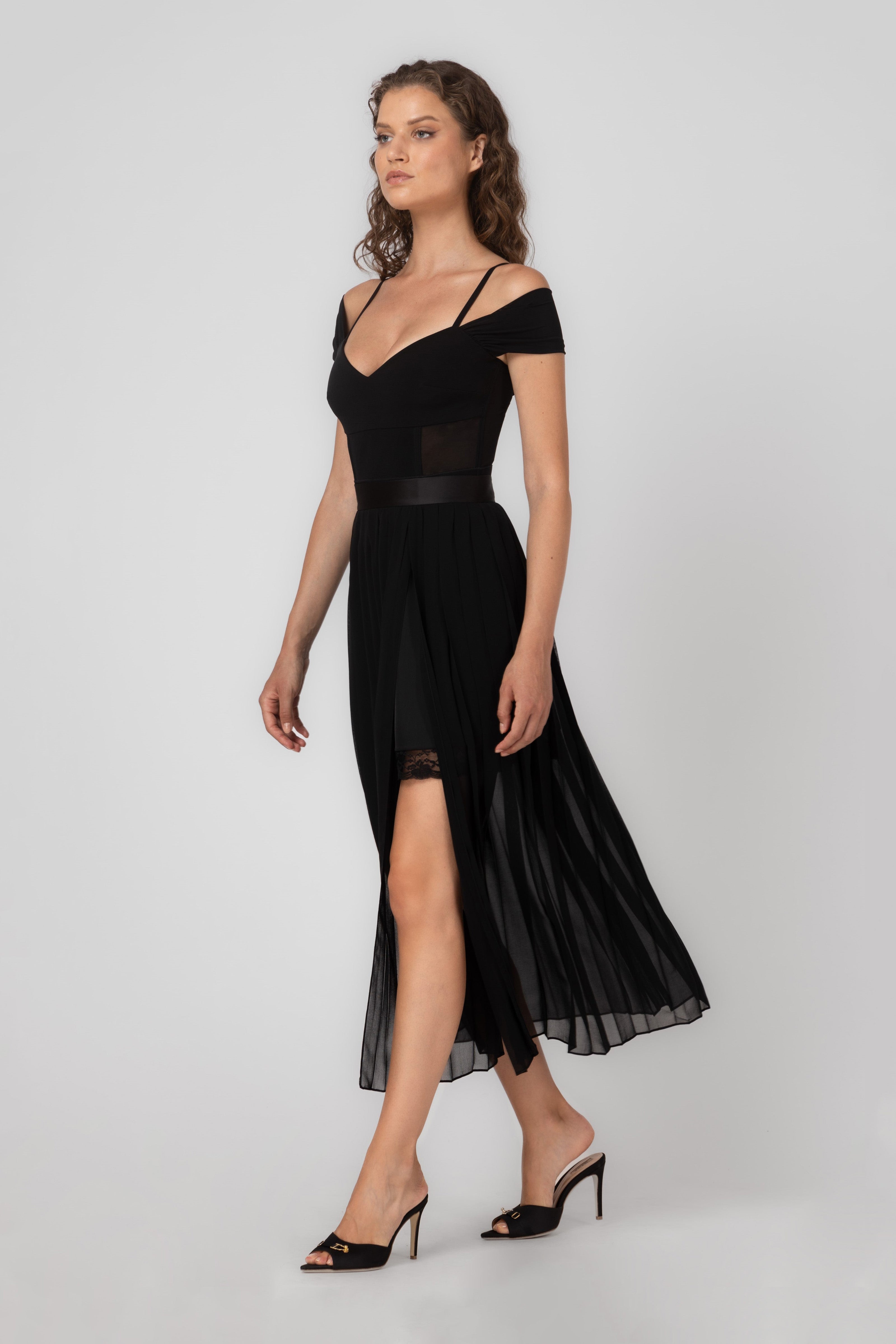 Body negru din microfibra si tul Stark