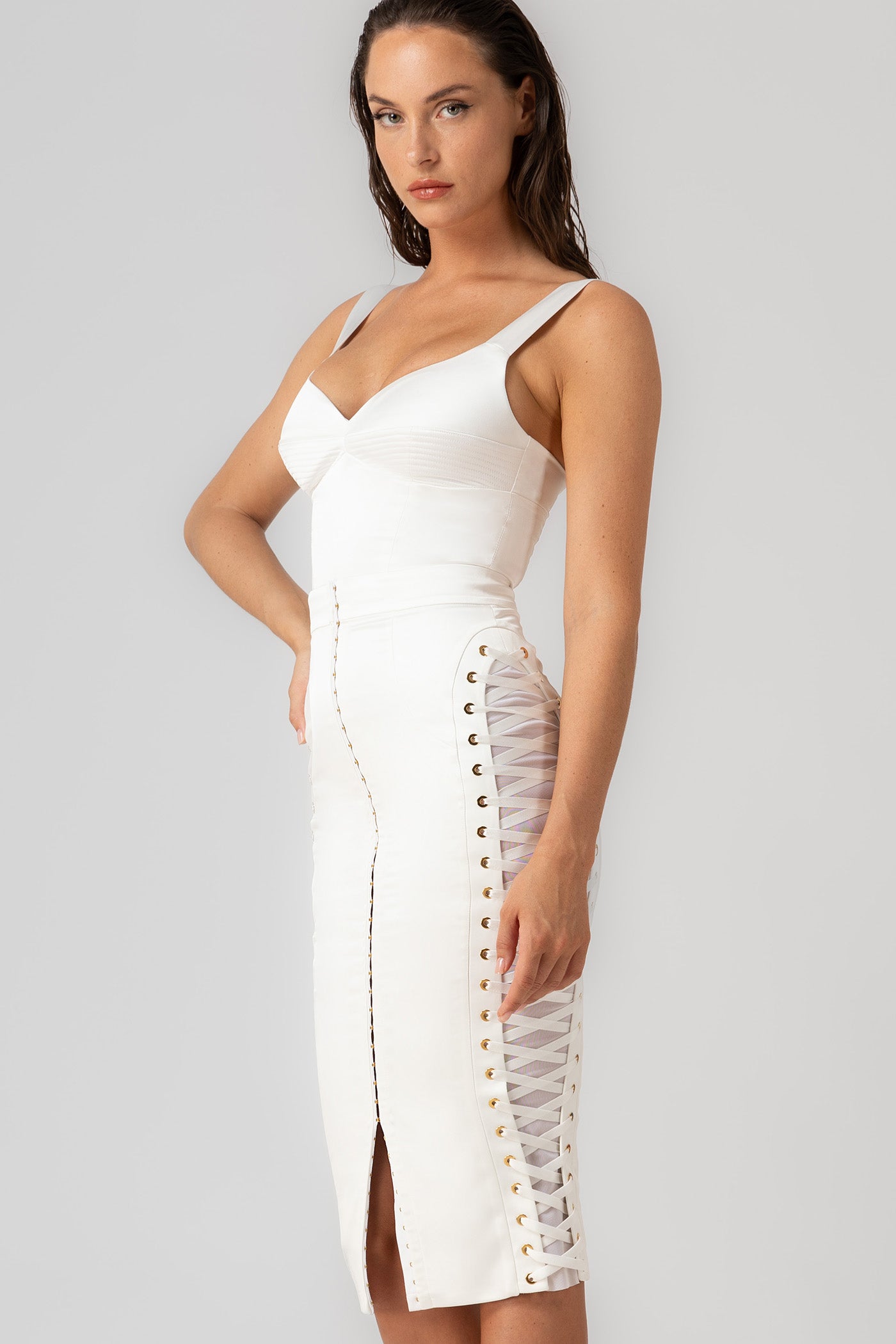 Fusta alba bodycon din satin elastic Blackcherry