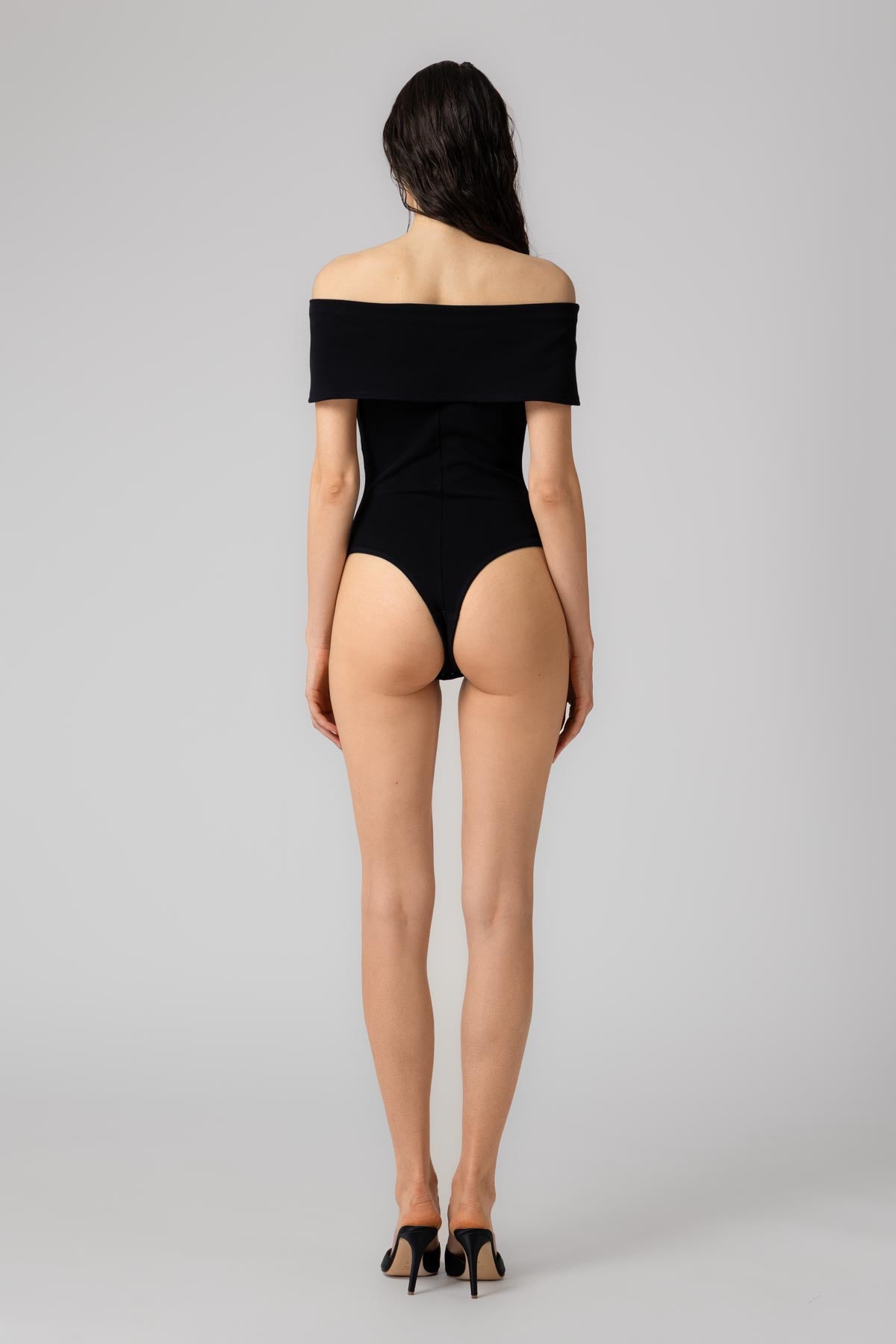 Body negru fara maneci din tricot Ellipse