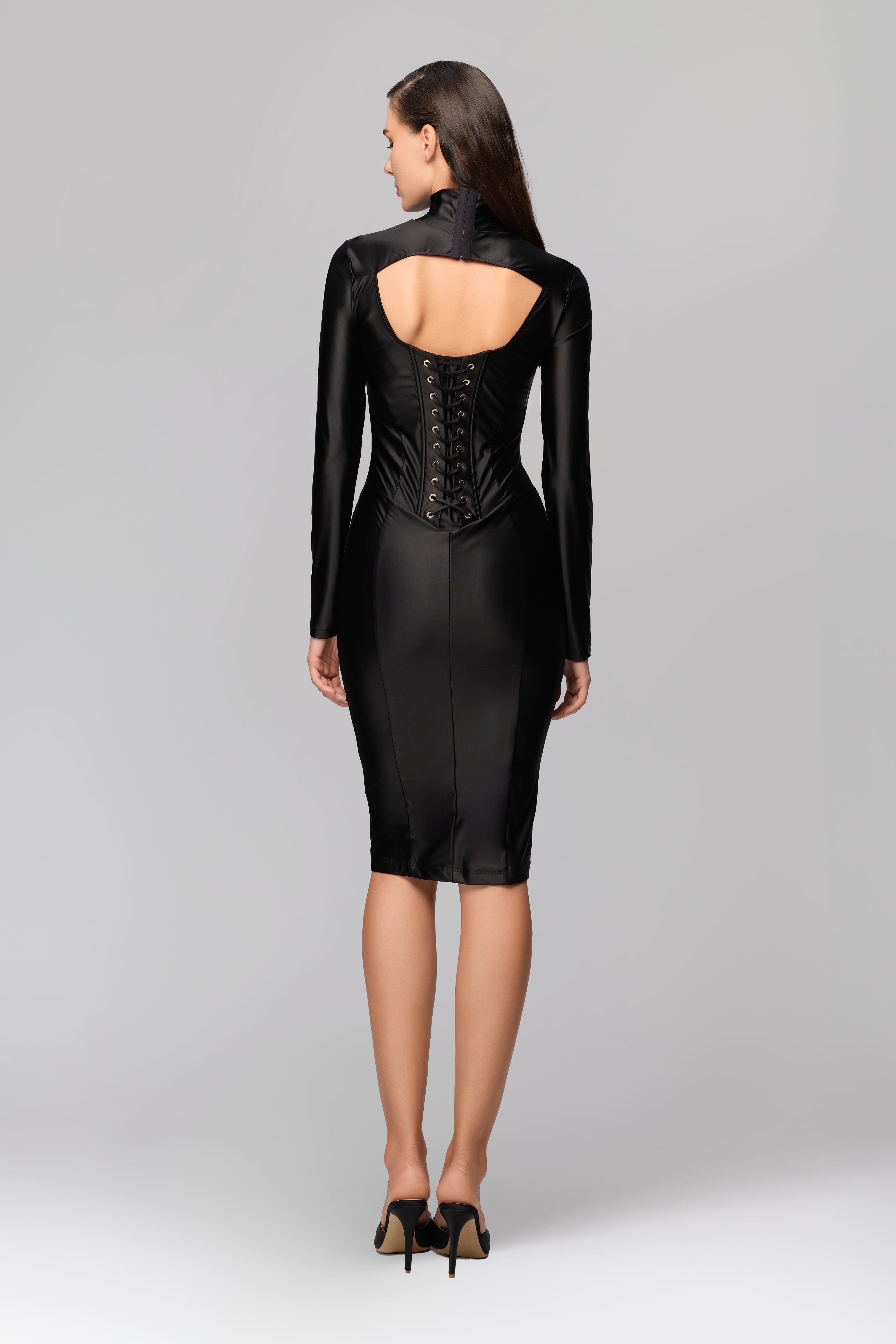 Rochie neagra cu inchidere tip corset Cast