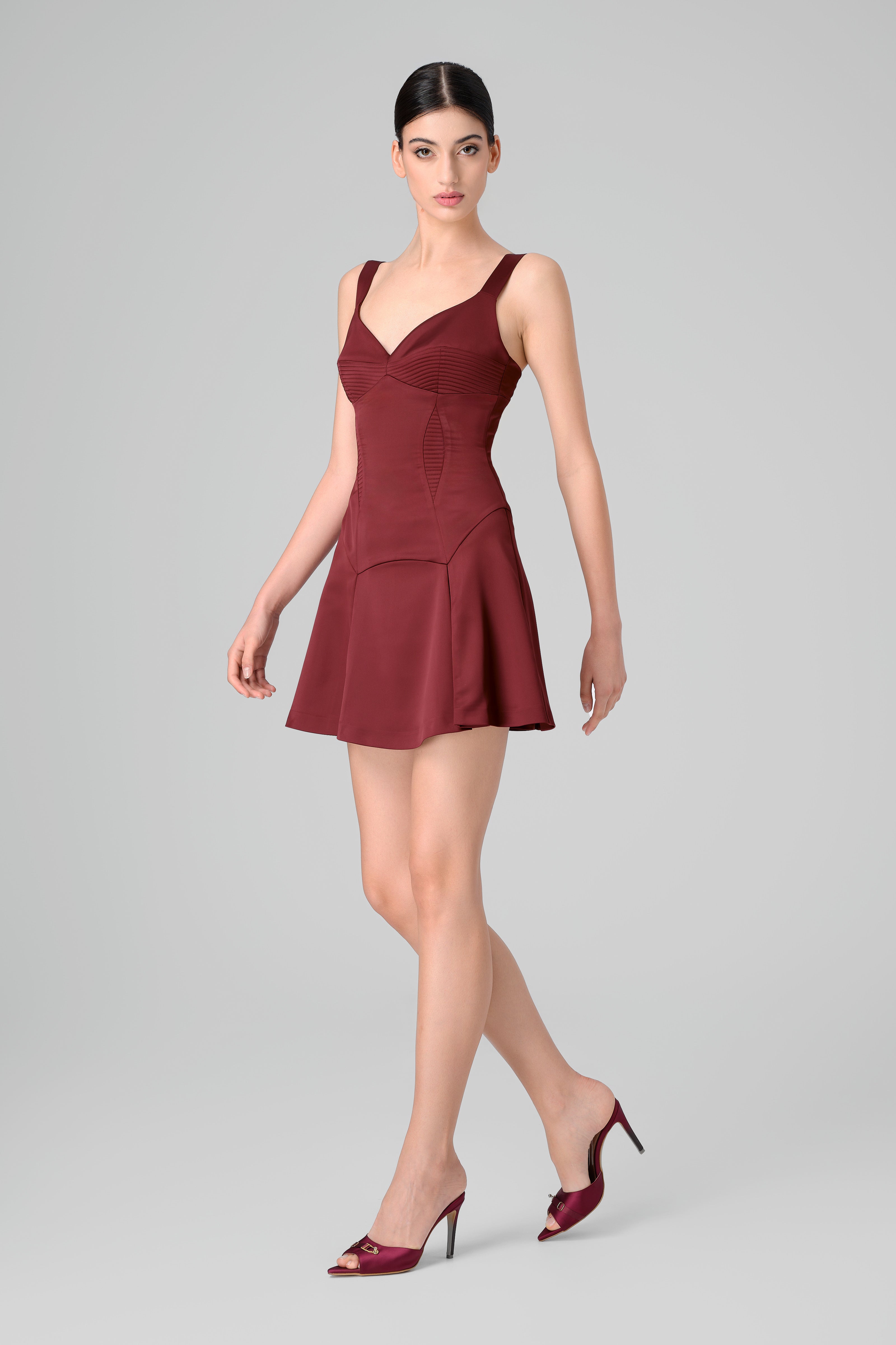 Rochie mini rosu burgund din satin elastic Haze