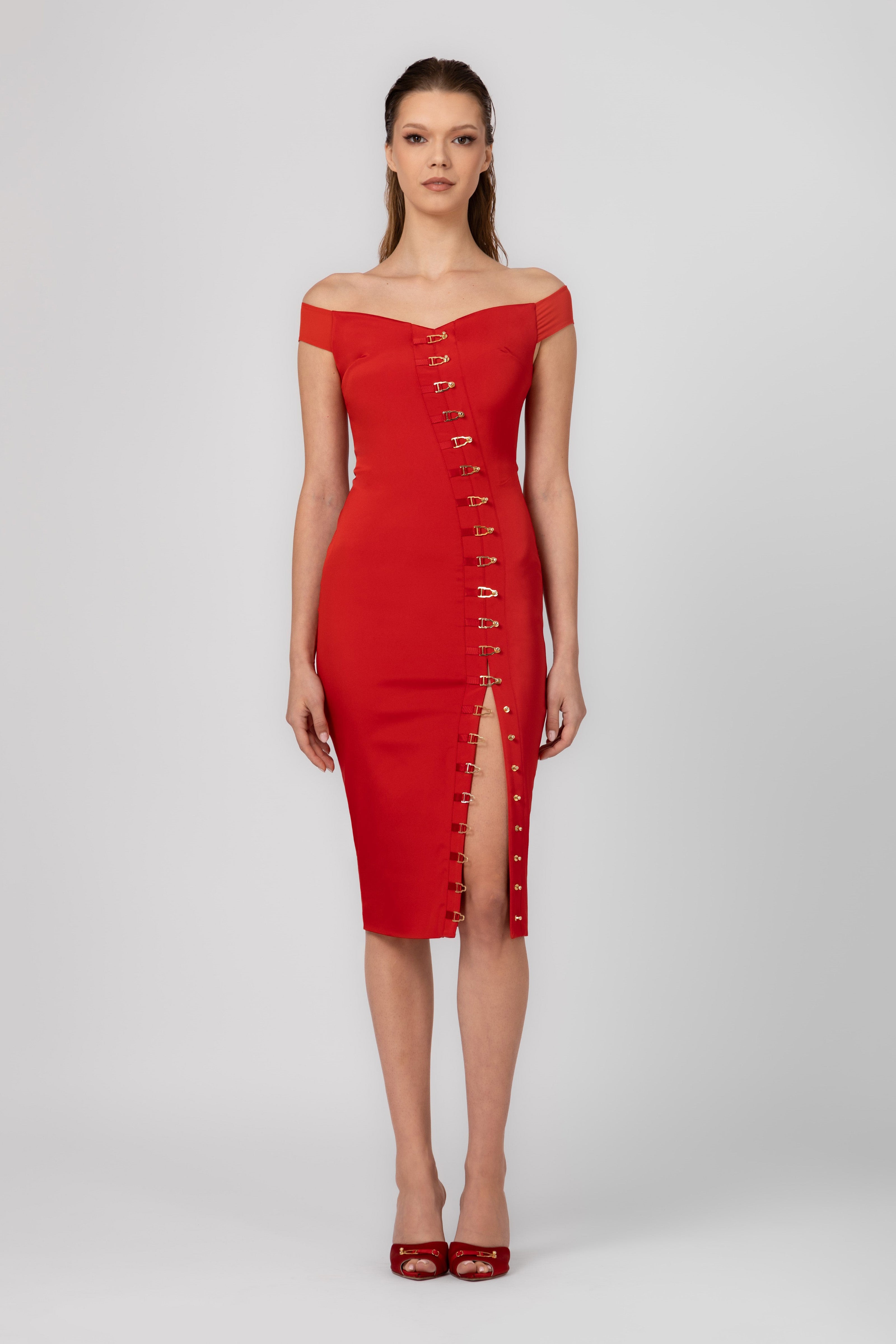 Rochie rosie mulata cu decolteu Ivy