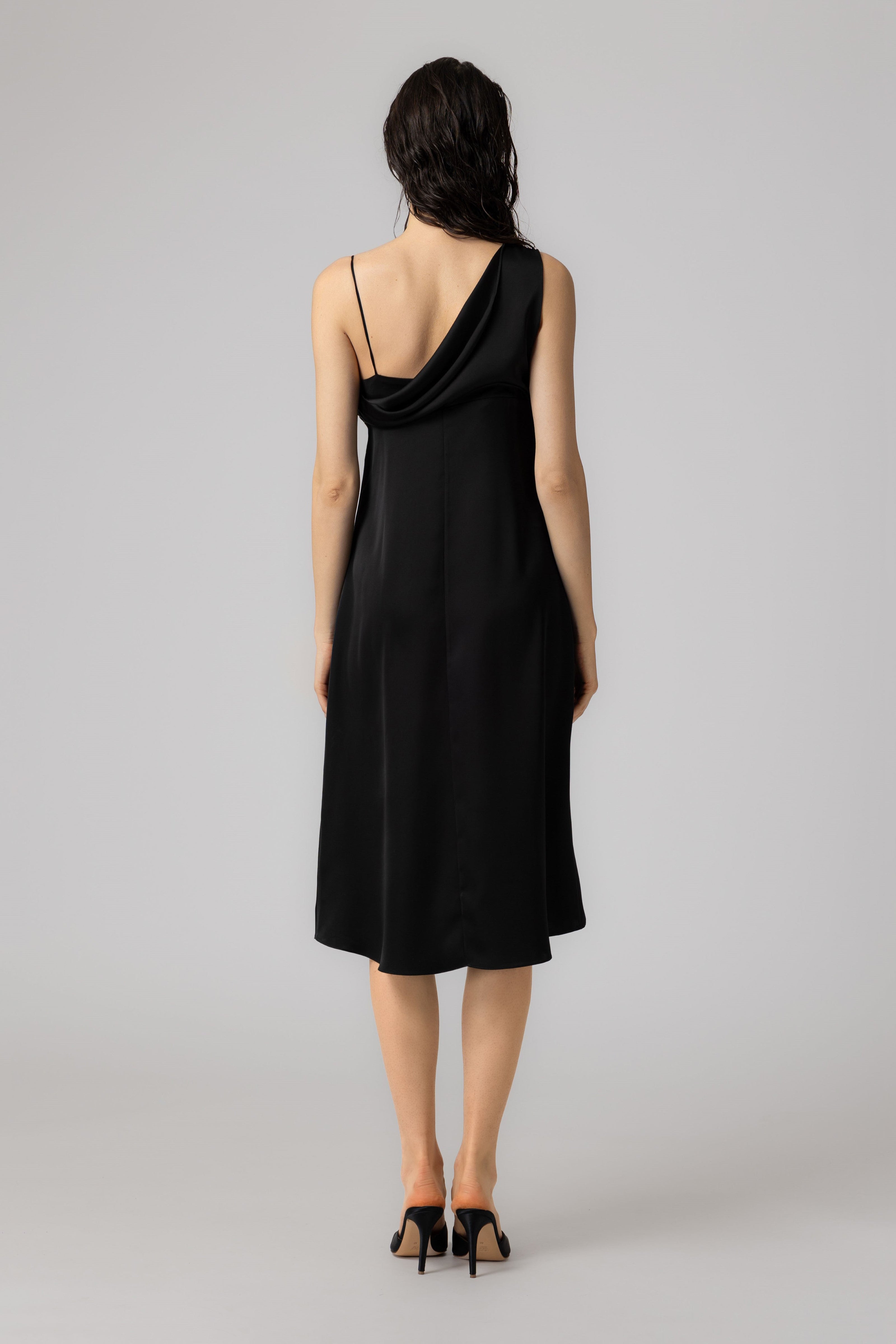 Rochie neagra midi din satin Allure