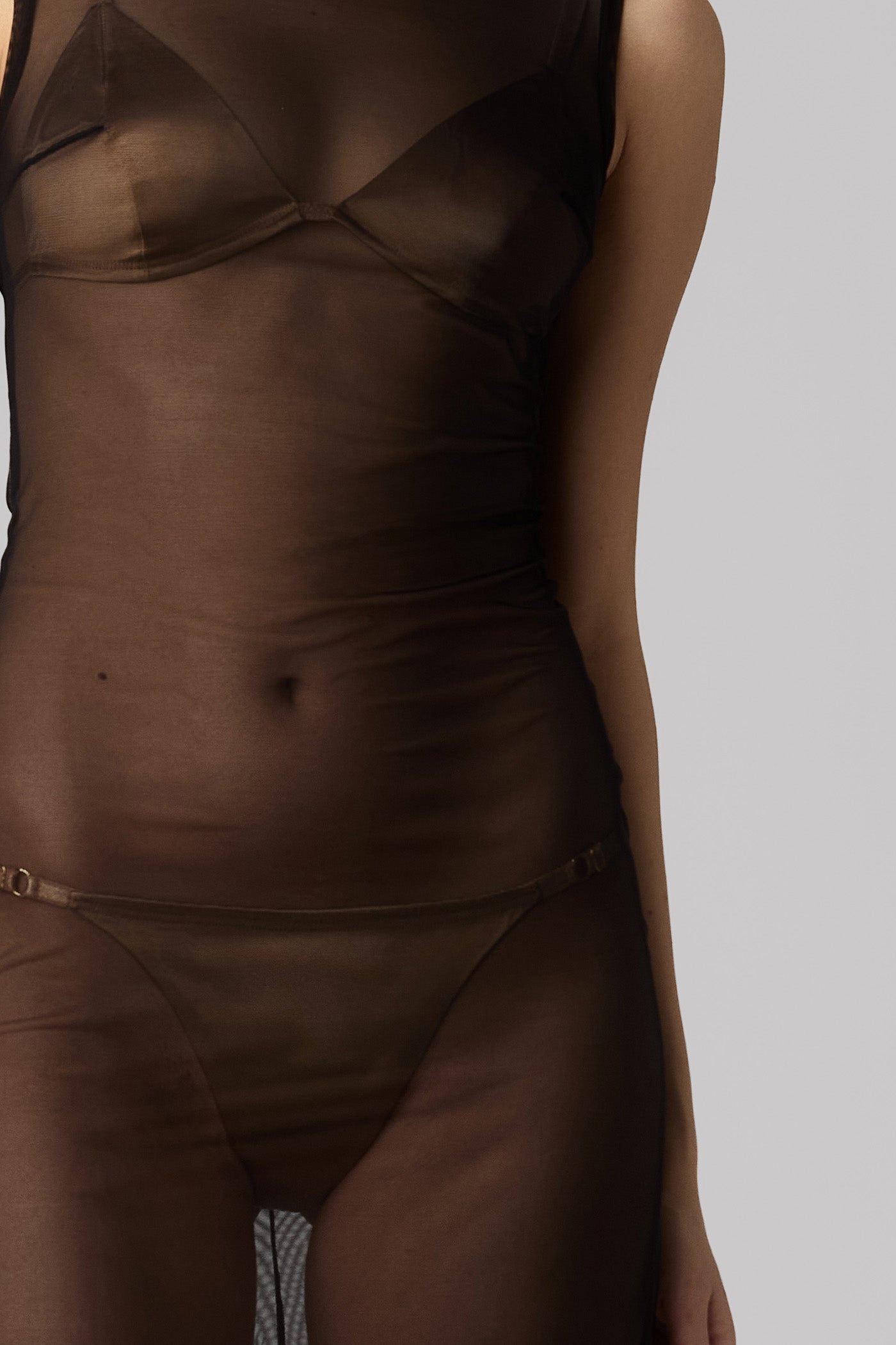 Rochie neagra midi din tul bi-elastic Sheer