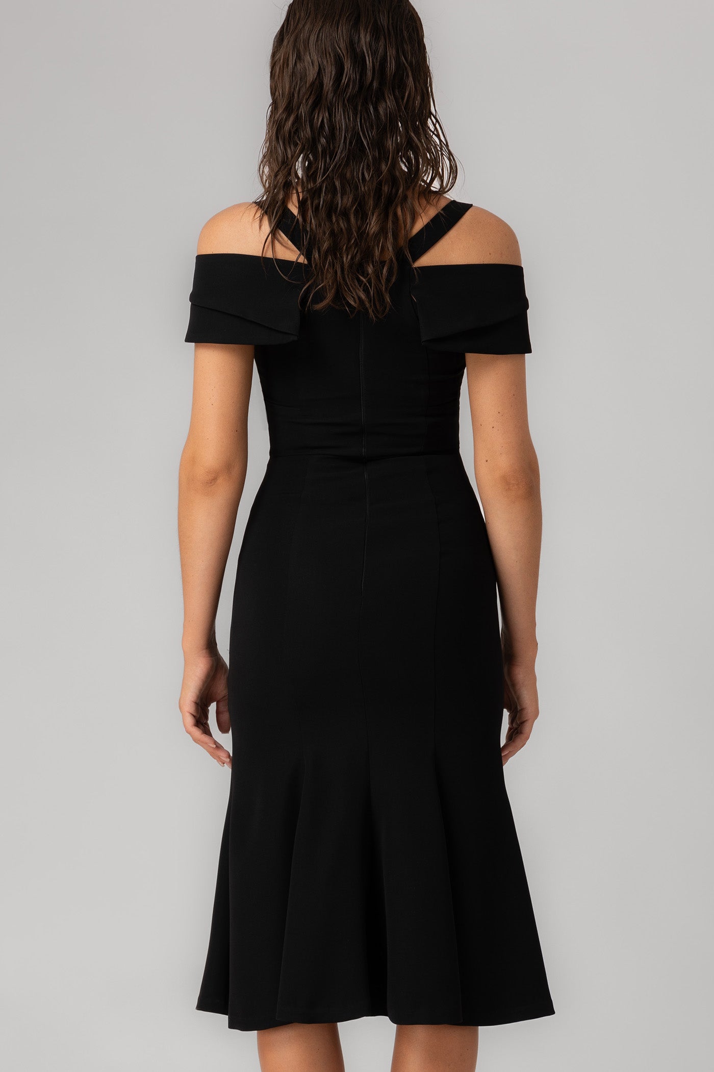 Rochie midi neagra cu cupe retro Sculpt