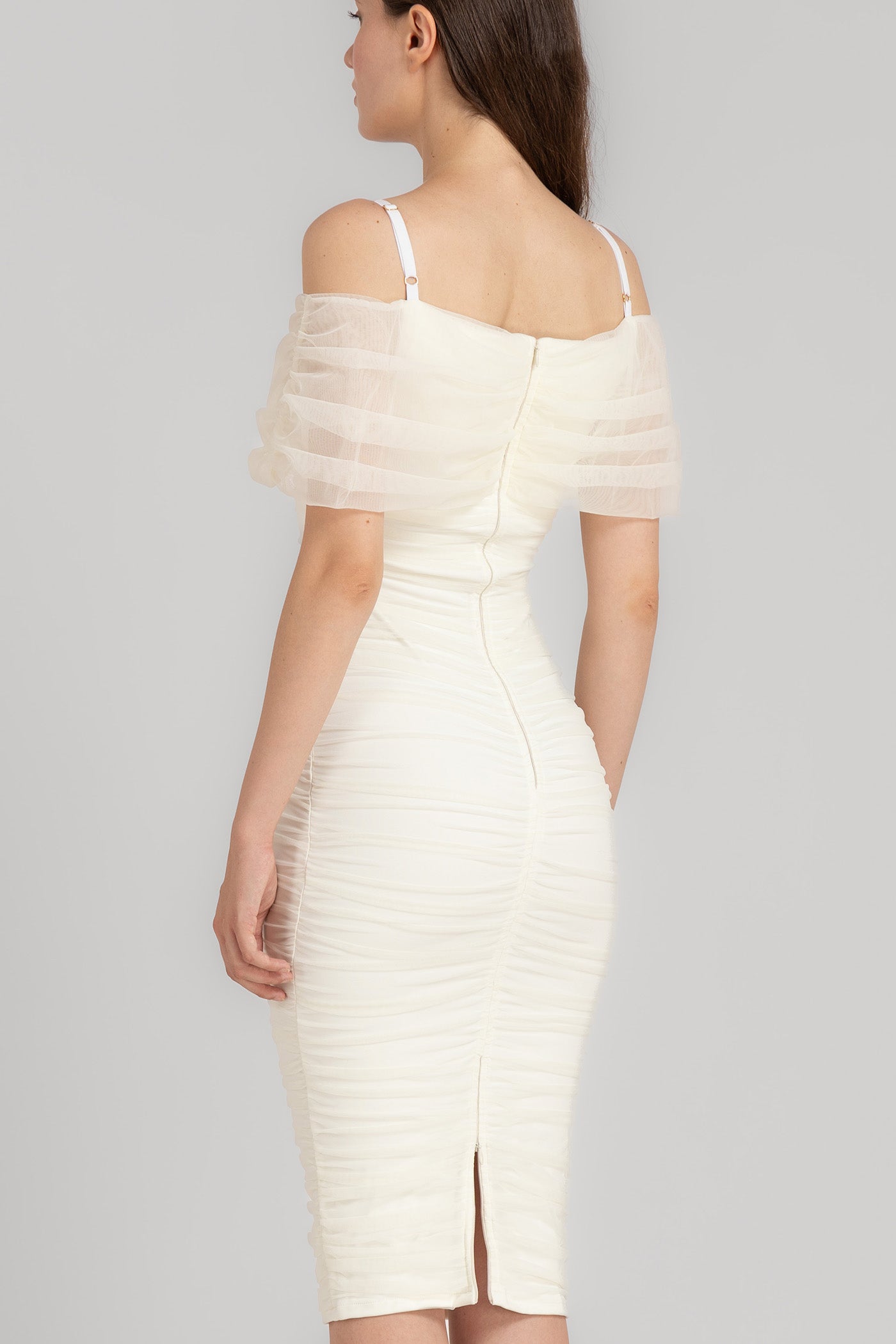Rochie alba mulata din tul elastic Unveil