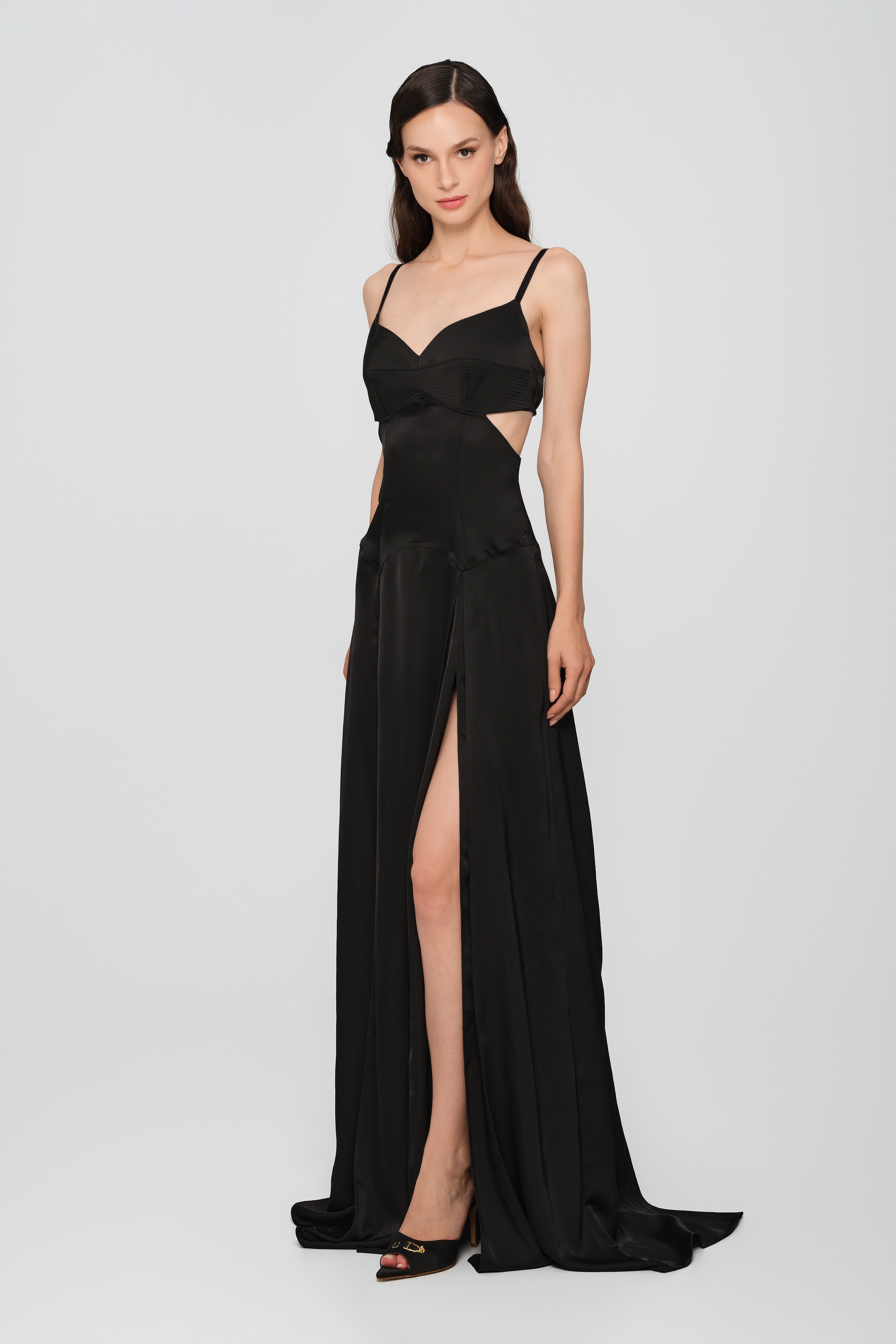 Rochie neagra lunga din satin Escapade