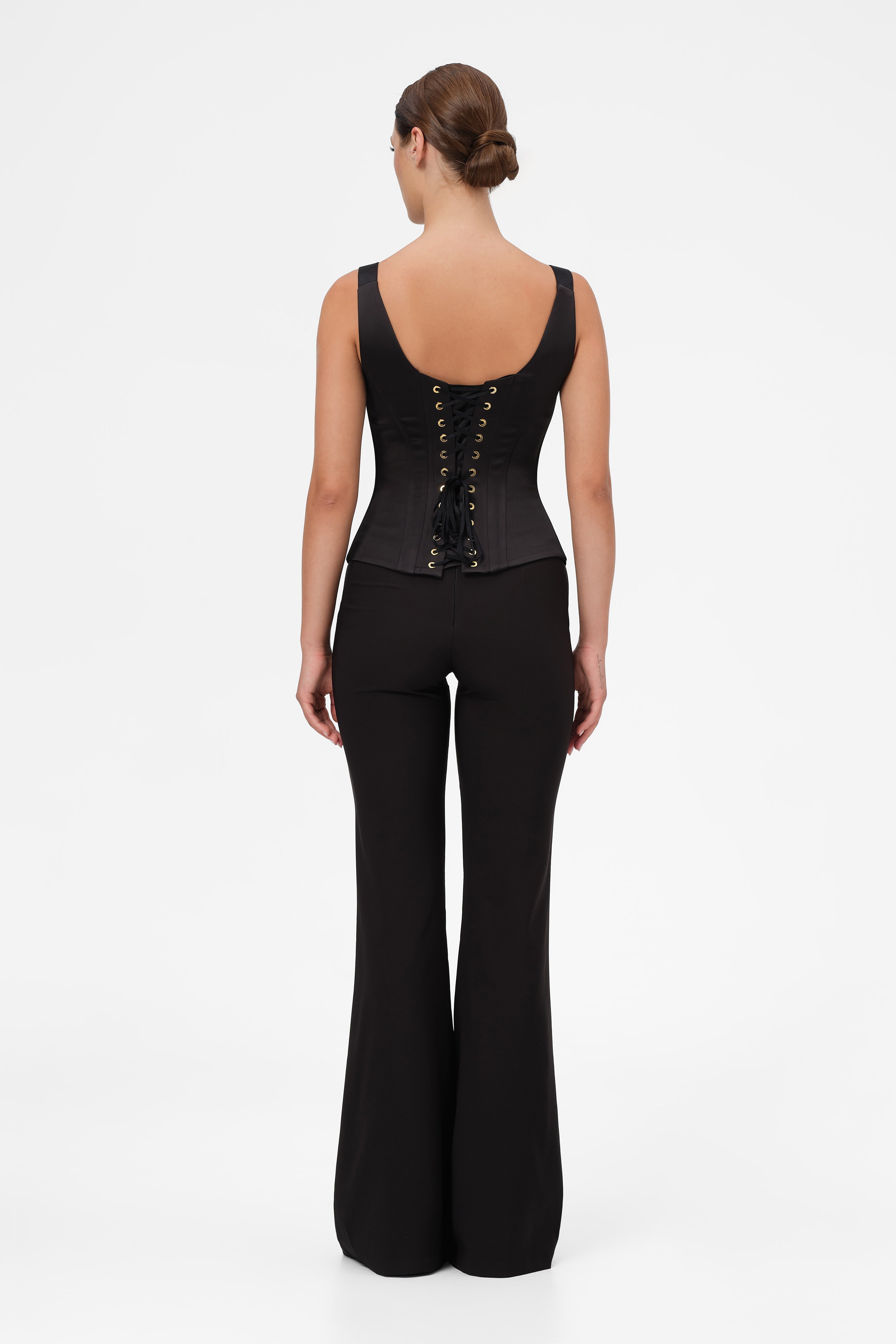 Corset negru din satin cu insiretare String