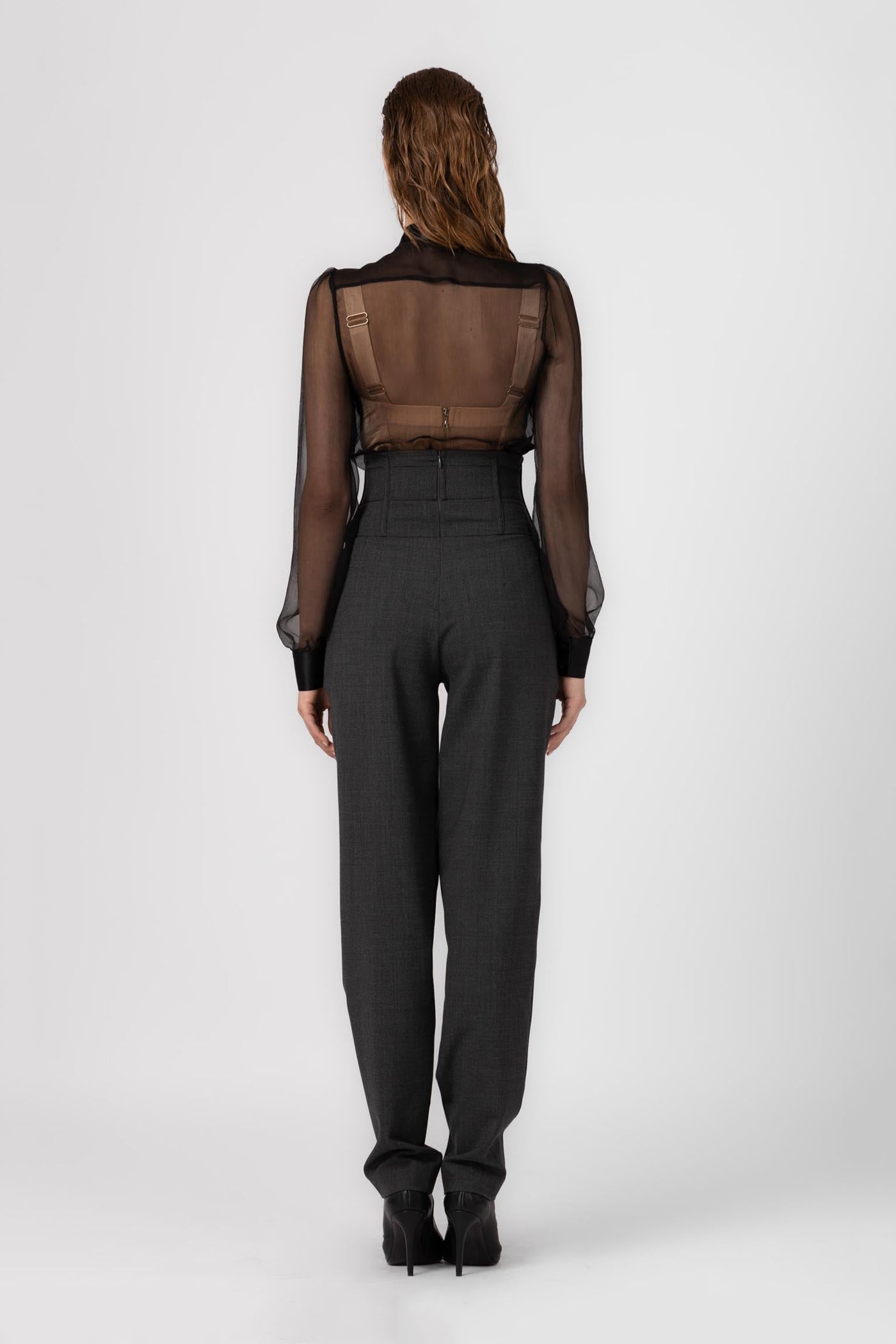 Pantaloni gri lungi cu talie inalta corset din lana Tomboy