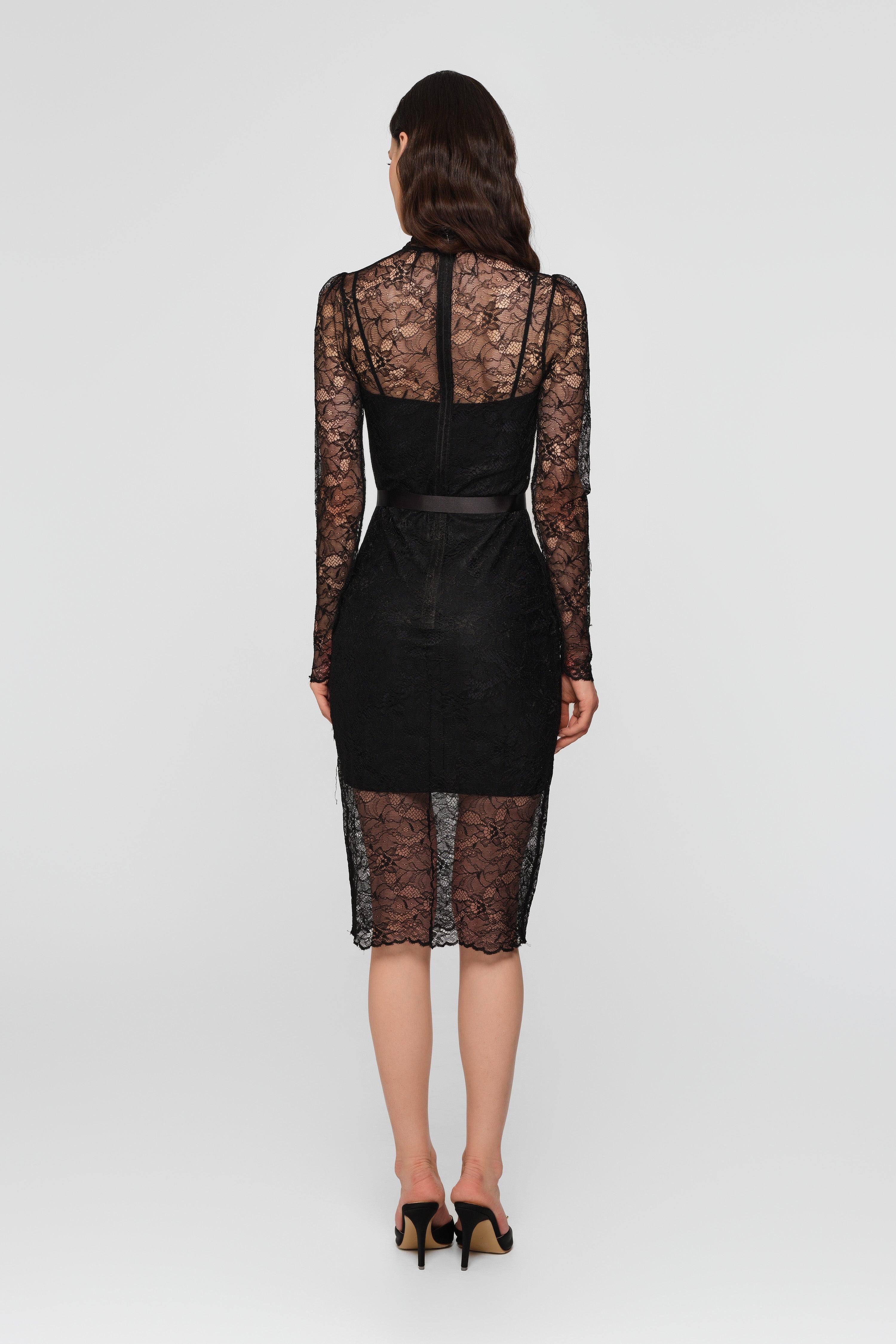 Rochie midi neagra din dantela Mist