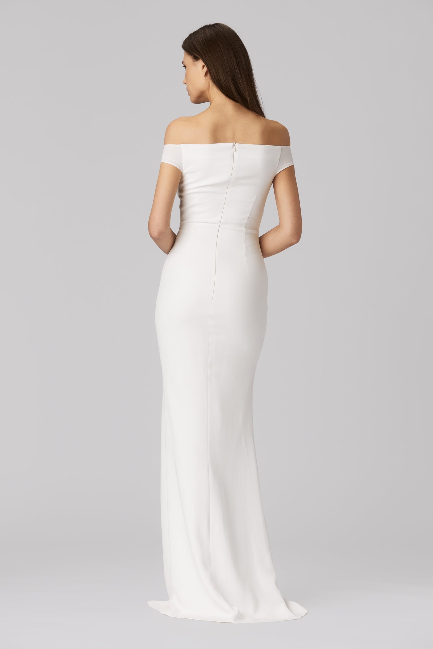 Rochie lunga alba cu decolteu Ivy