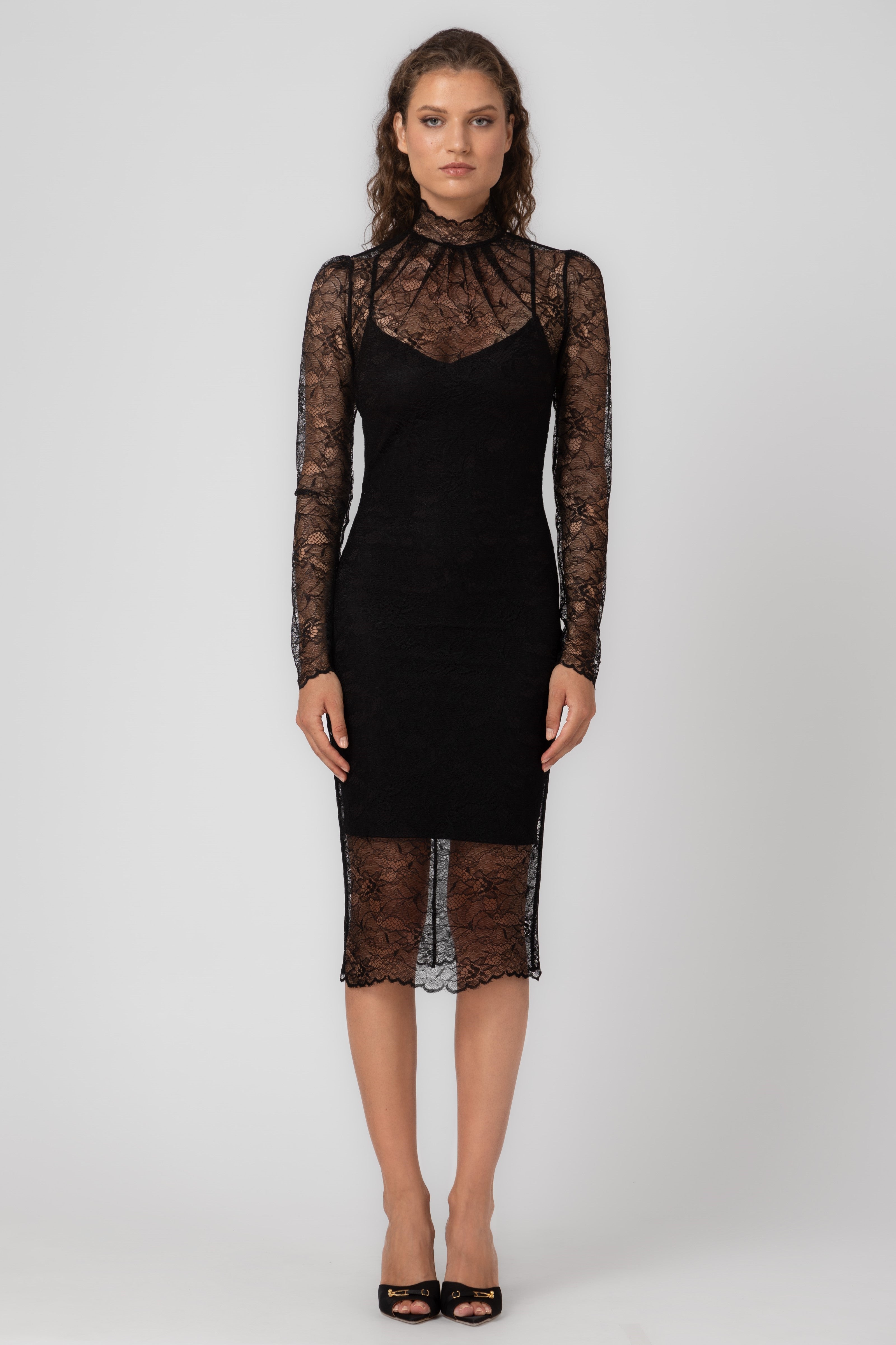 Rochie midi neagra din dantela Mist