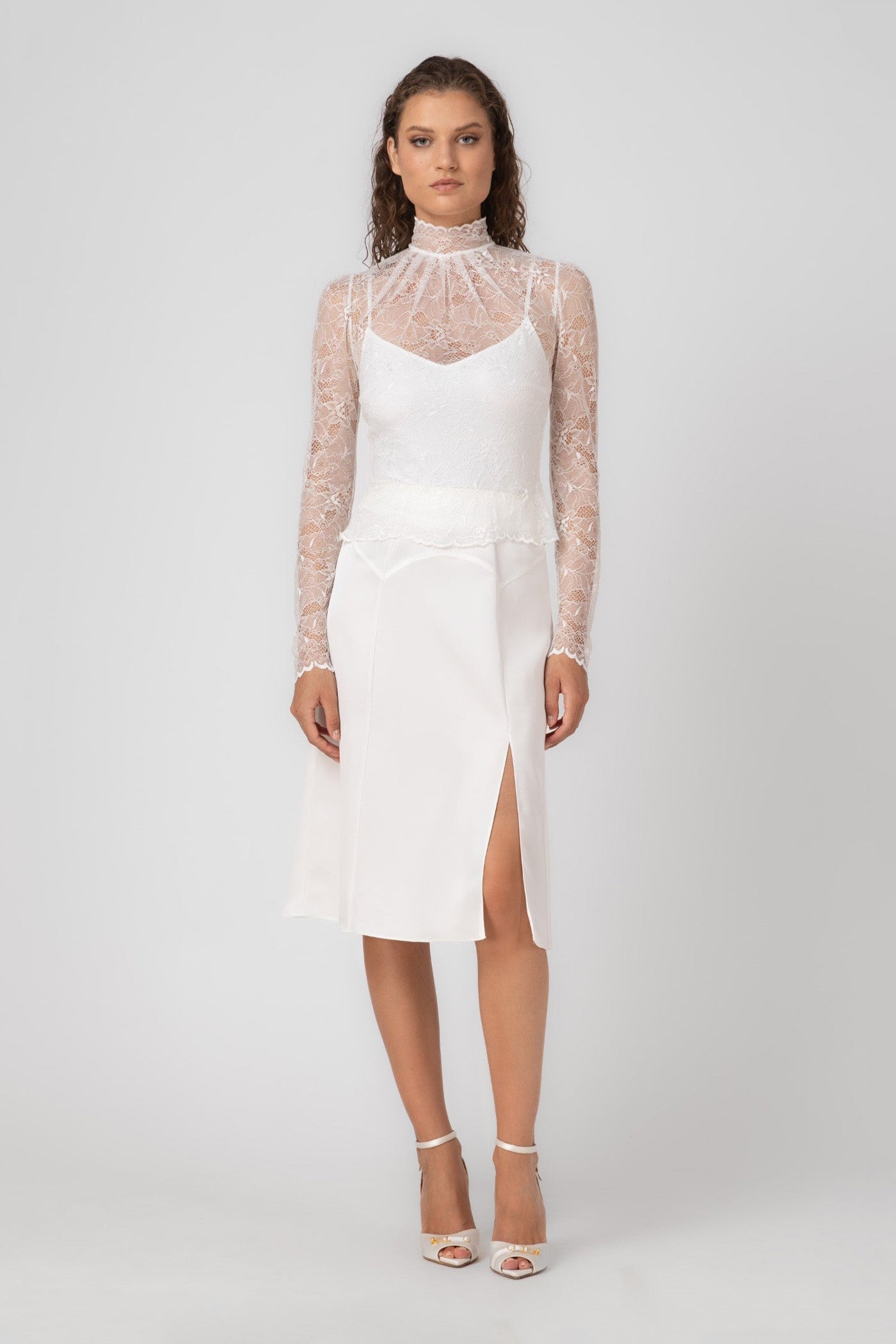 Bluza alba din dantelă Mist