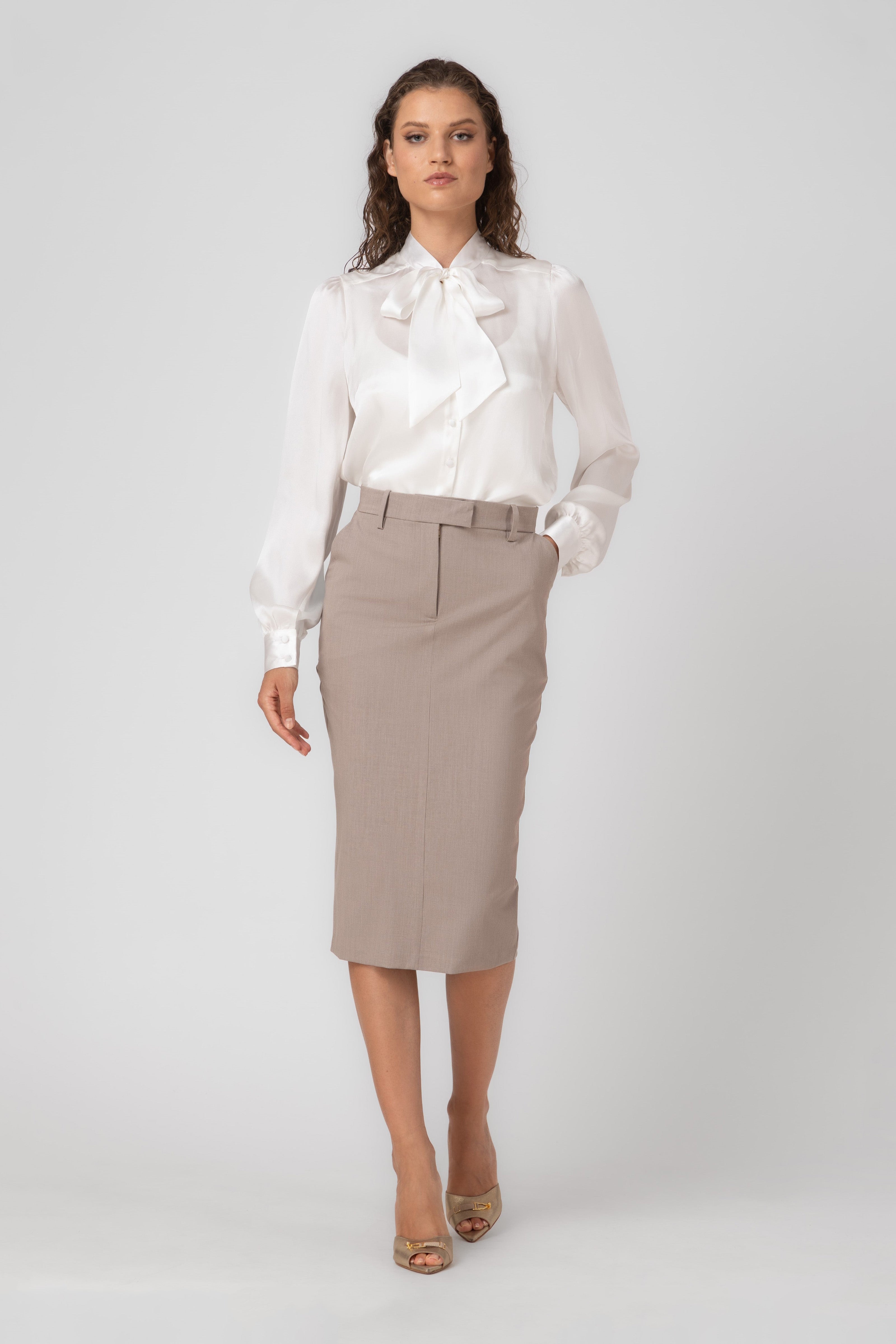 Fusta midi bej clasica cu buzunare Formal