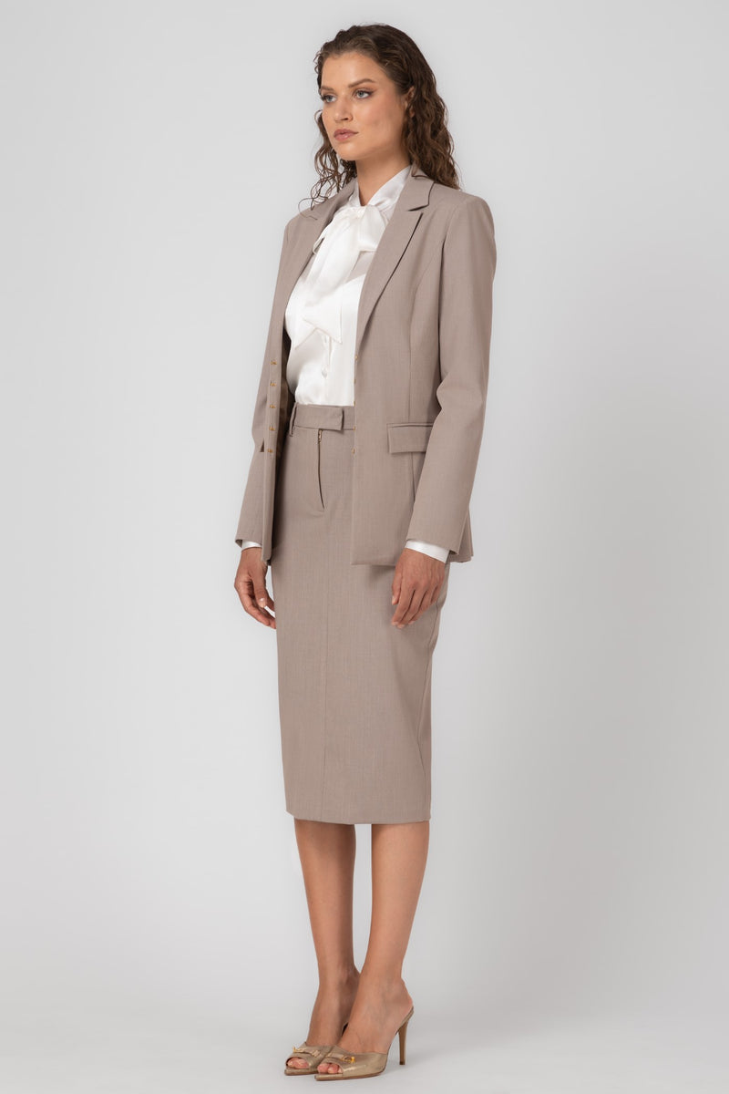 Blazer bej cu inchidere frontala Formal