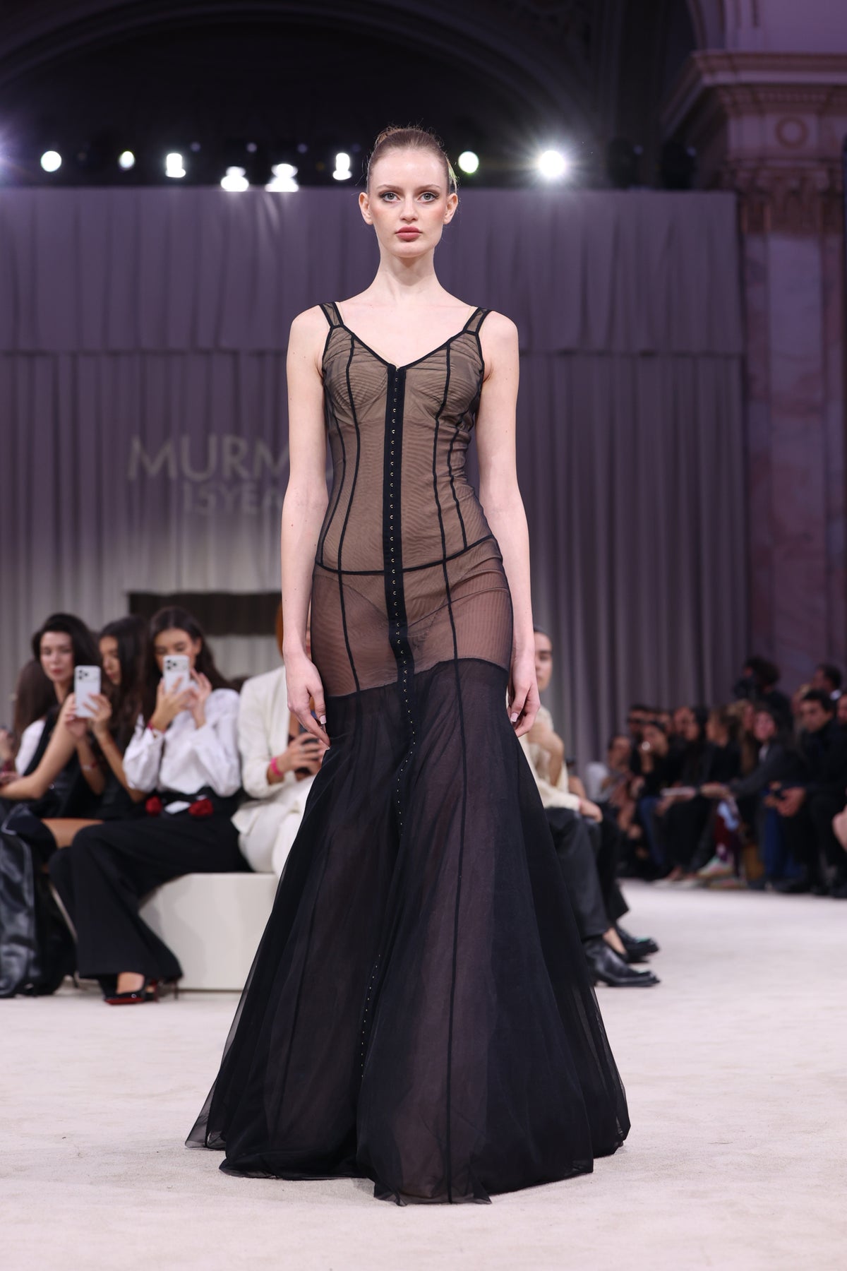 Rochie neagra din tul cu body si furou Tribut String