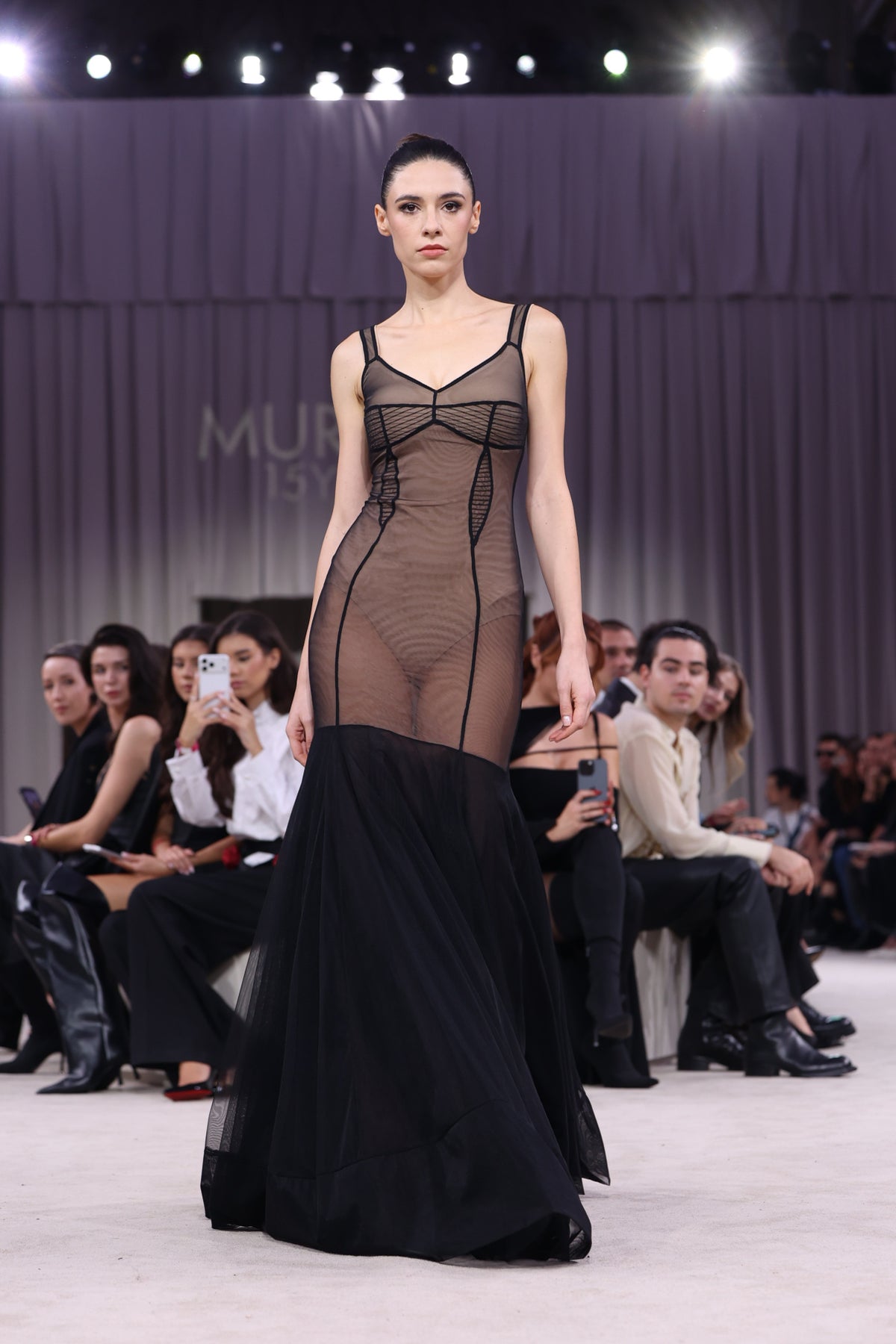 Rochie neagra din tul cu body si furou Tribut Haze