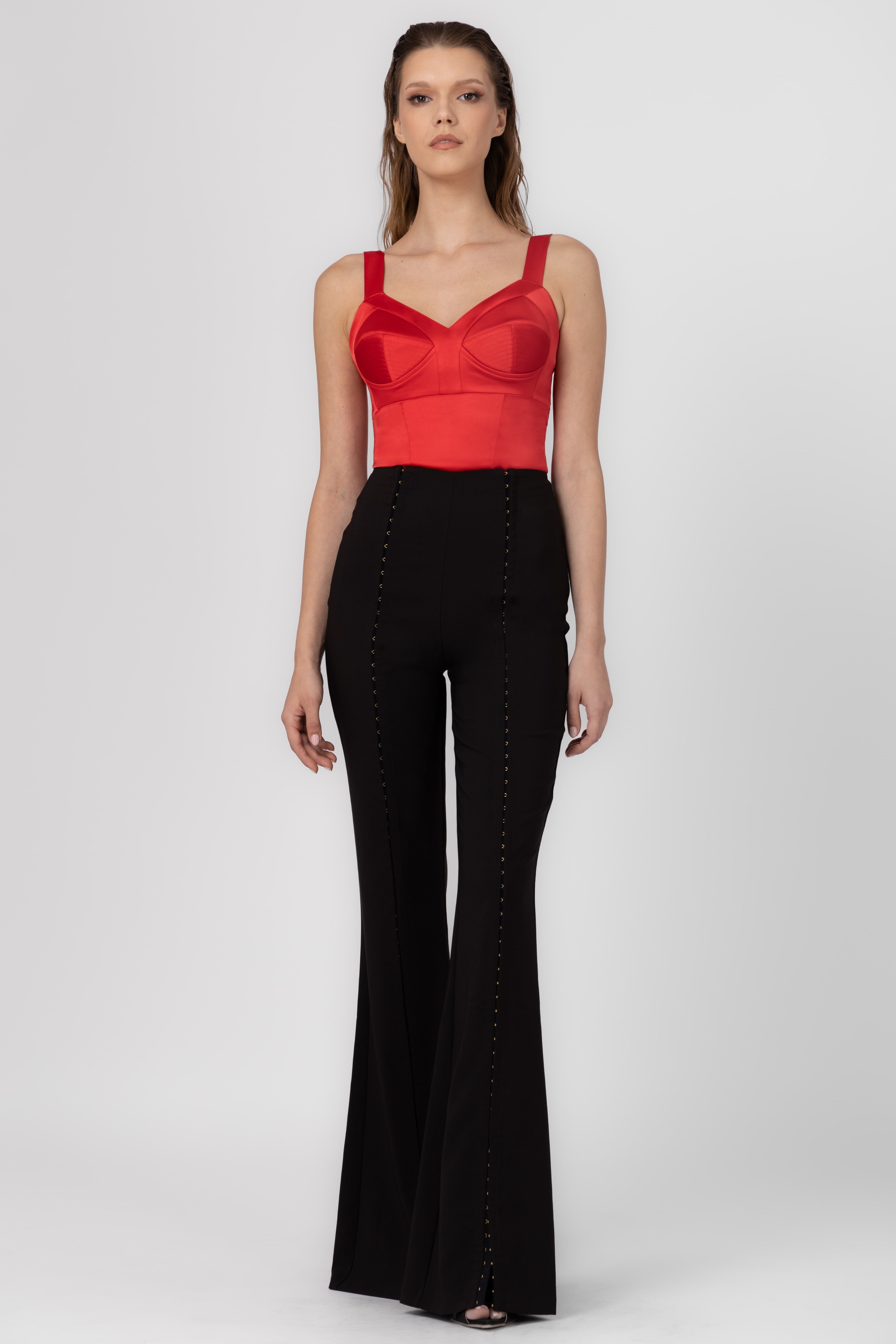 Body rosu din satin elastic Sculpt