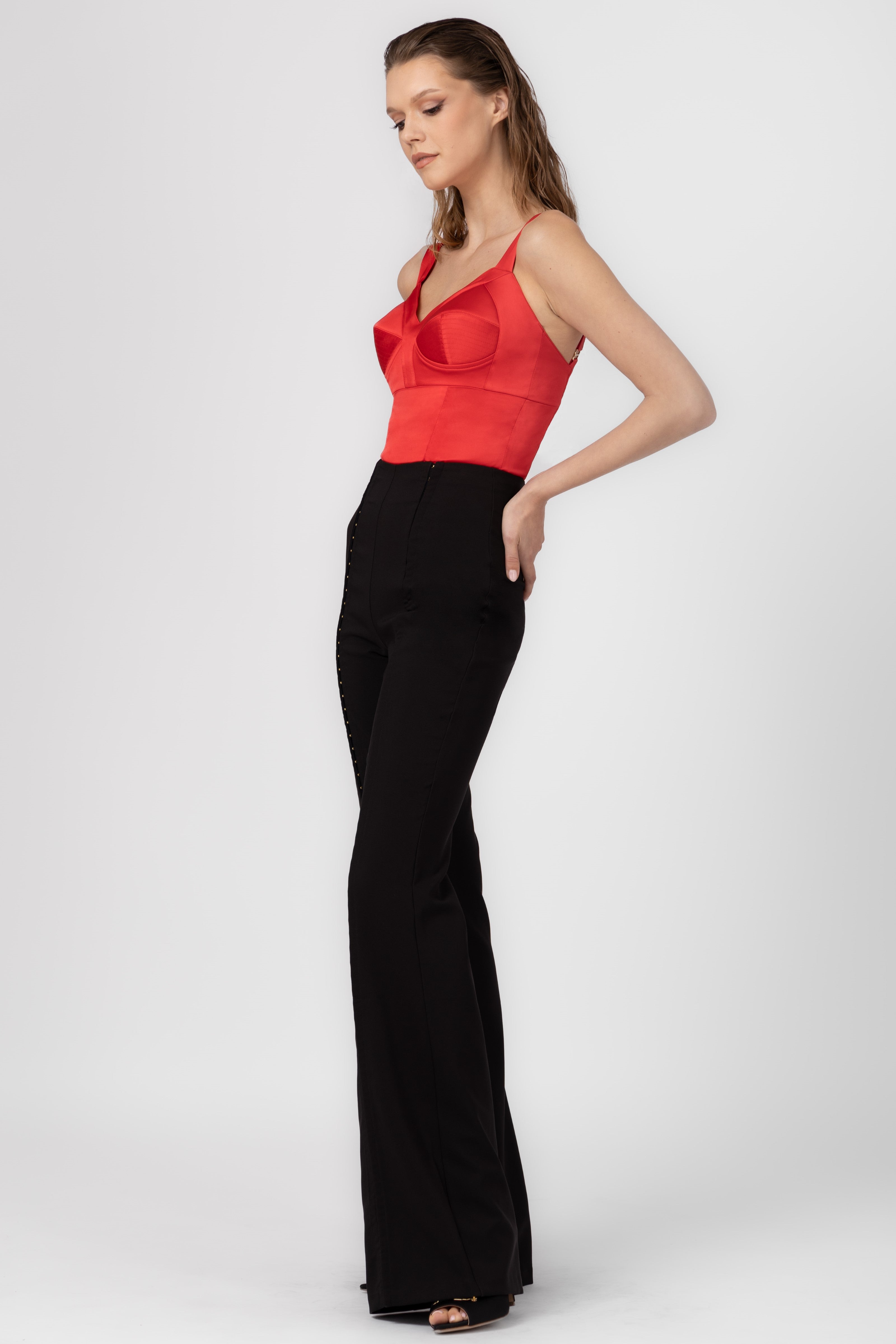 Body rosu din satin elastic Sculpt