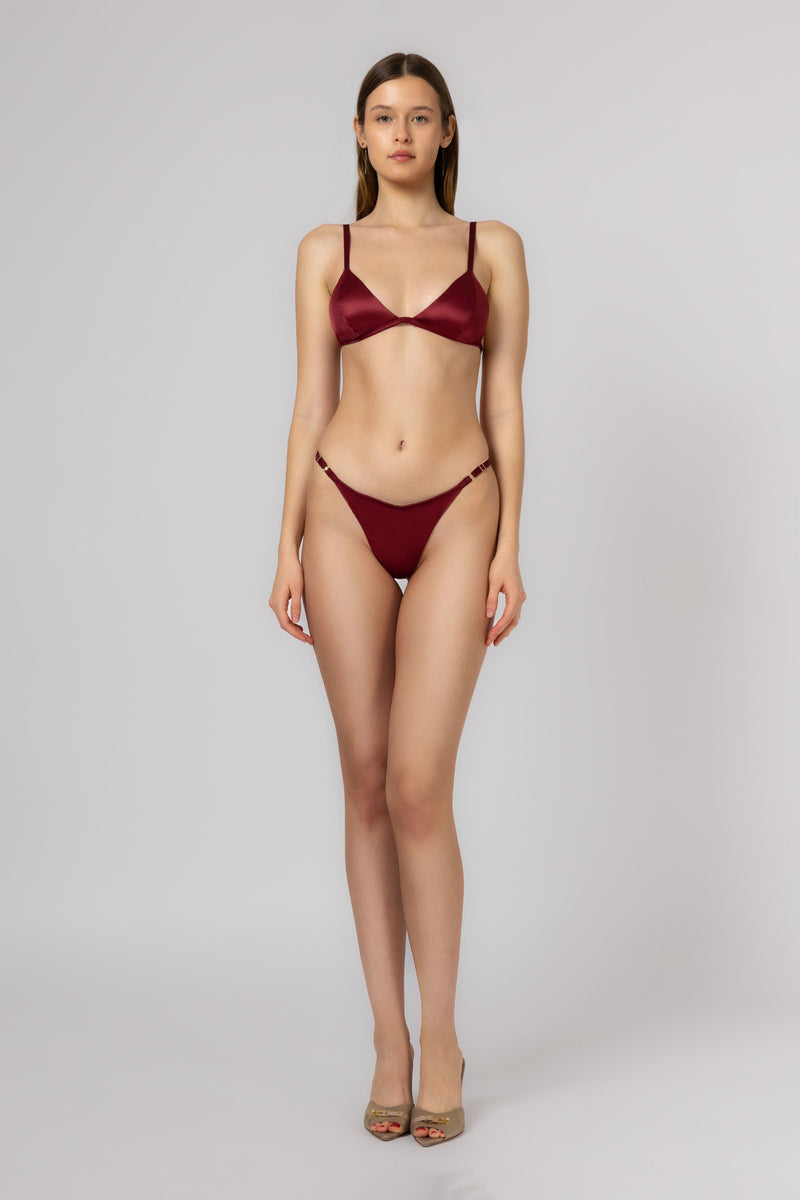 Sutien rosu inchis din satin italienesc elastic Nostalgic