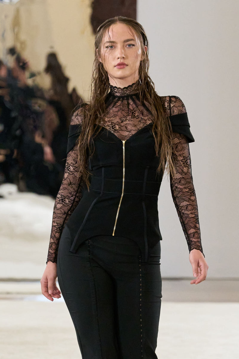 Bluza neagra din dantelă Mist