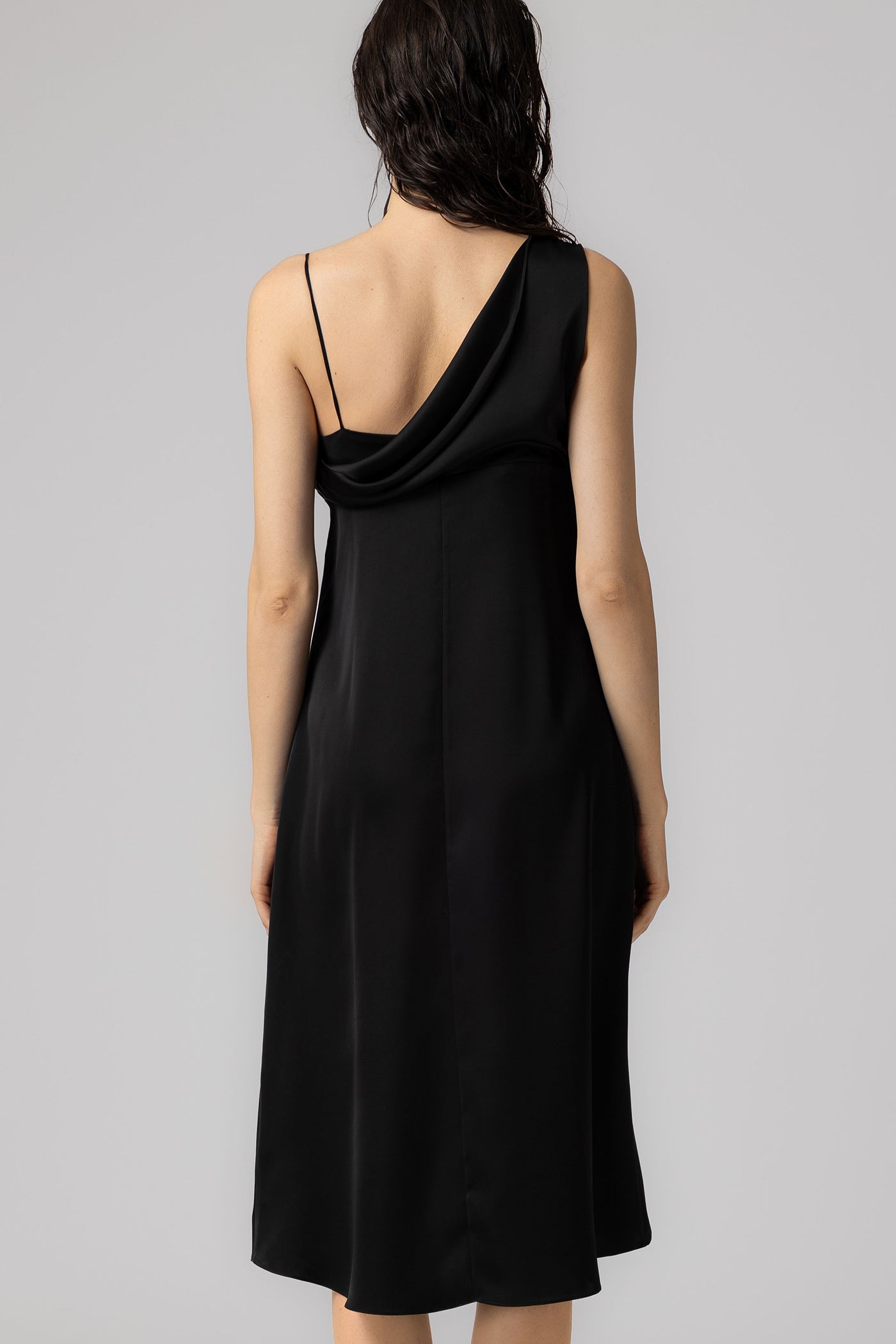 Rochie neagra midi din satin Allure