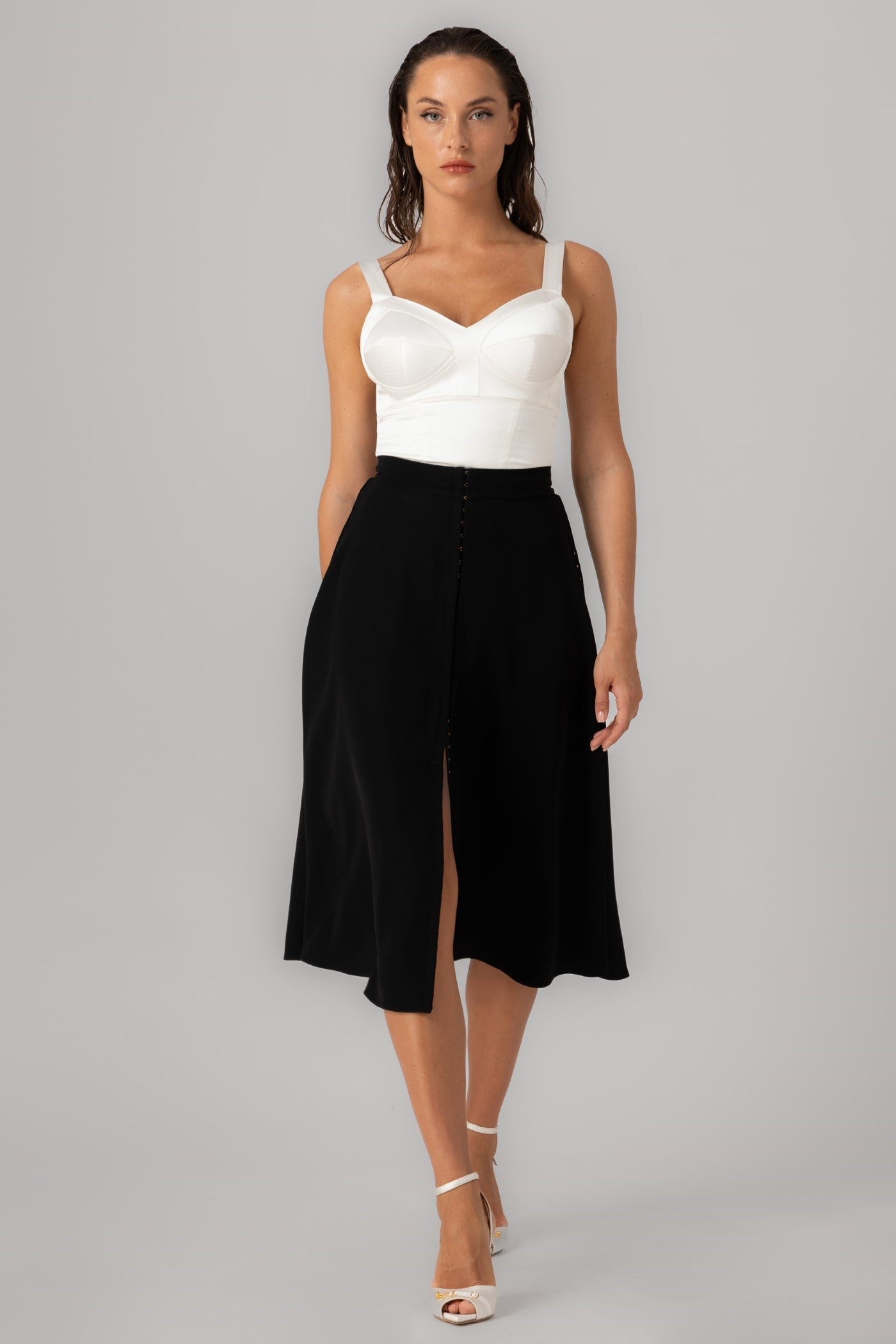 Body alb din satin elastic Sculpt