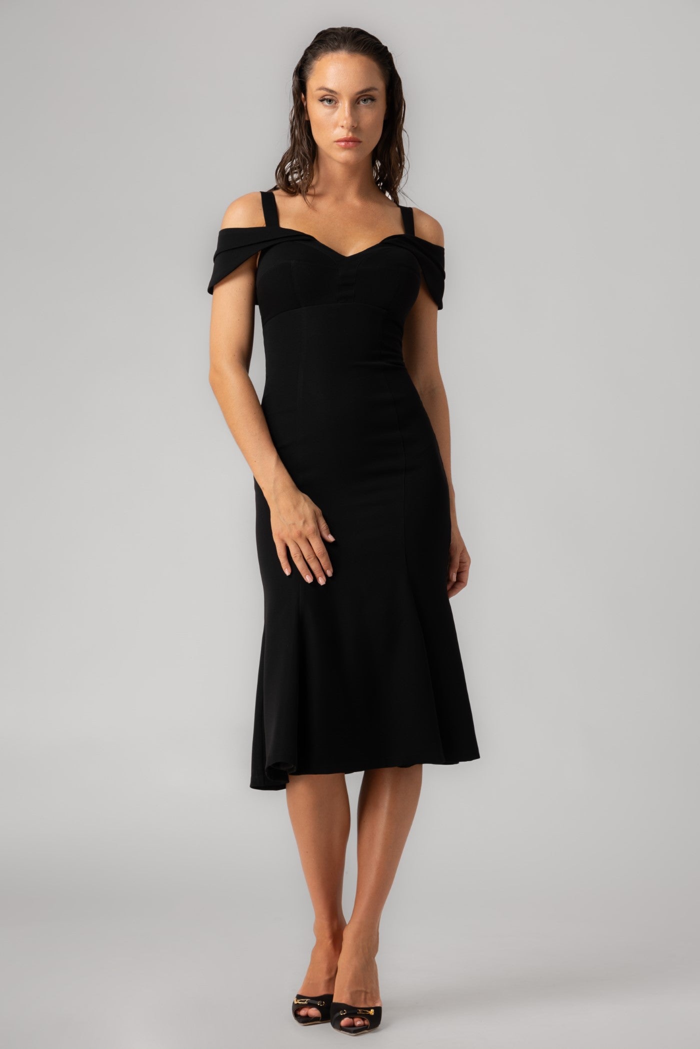Rochie midi neagra cu cupe retro Sculpt