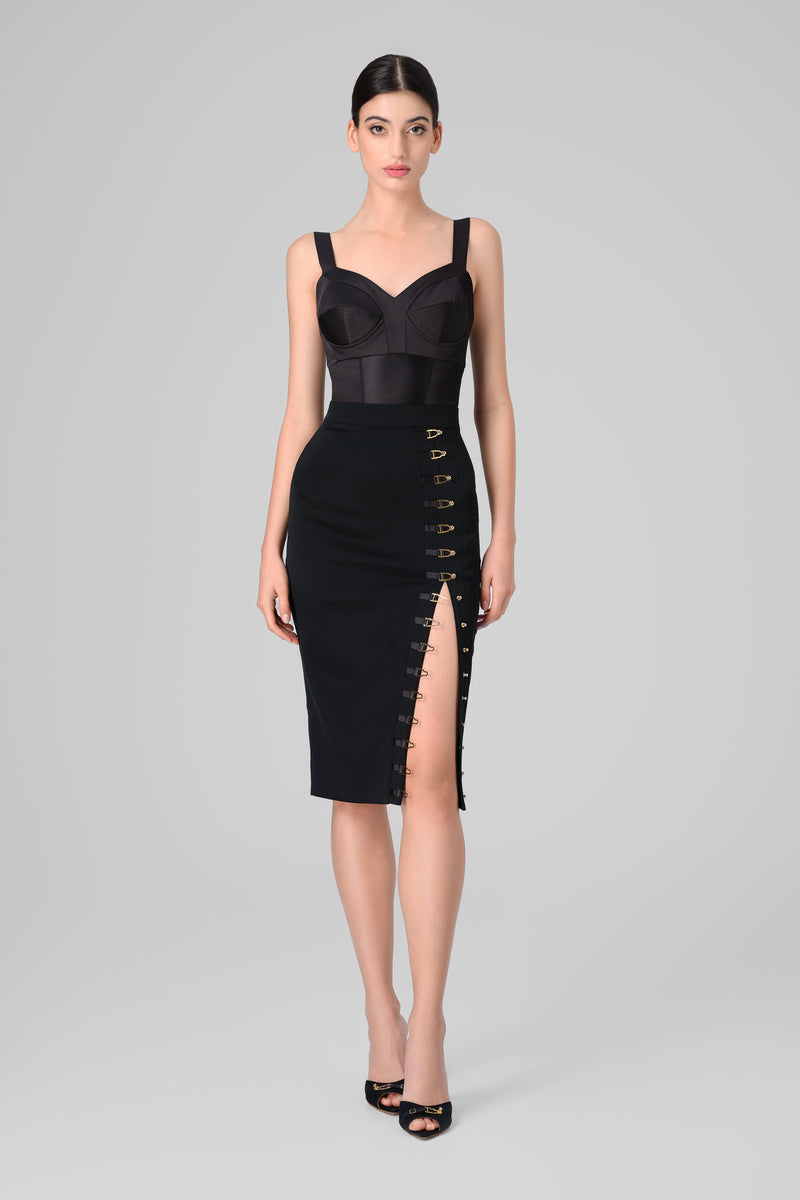 Corset negru din satin cu cupe Sculpt