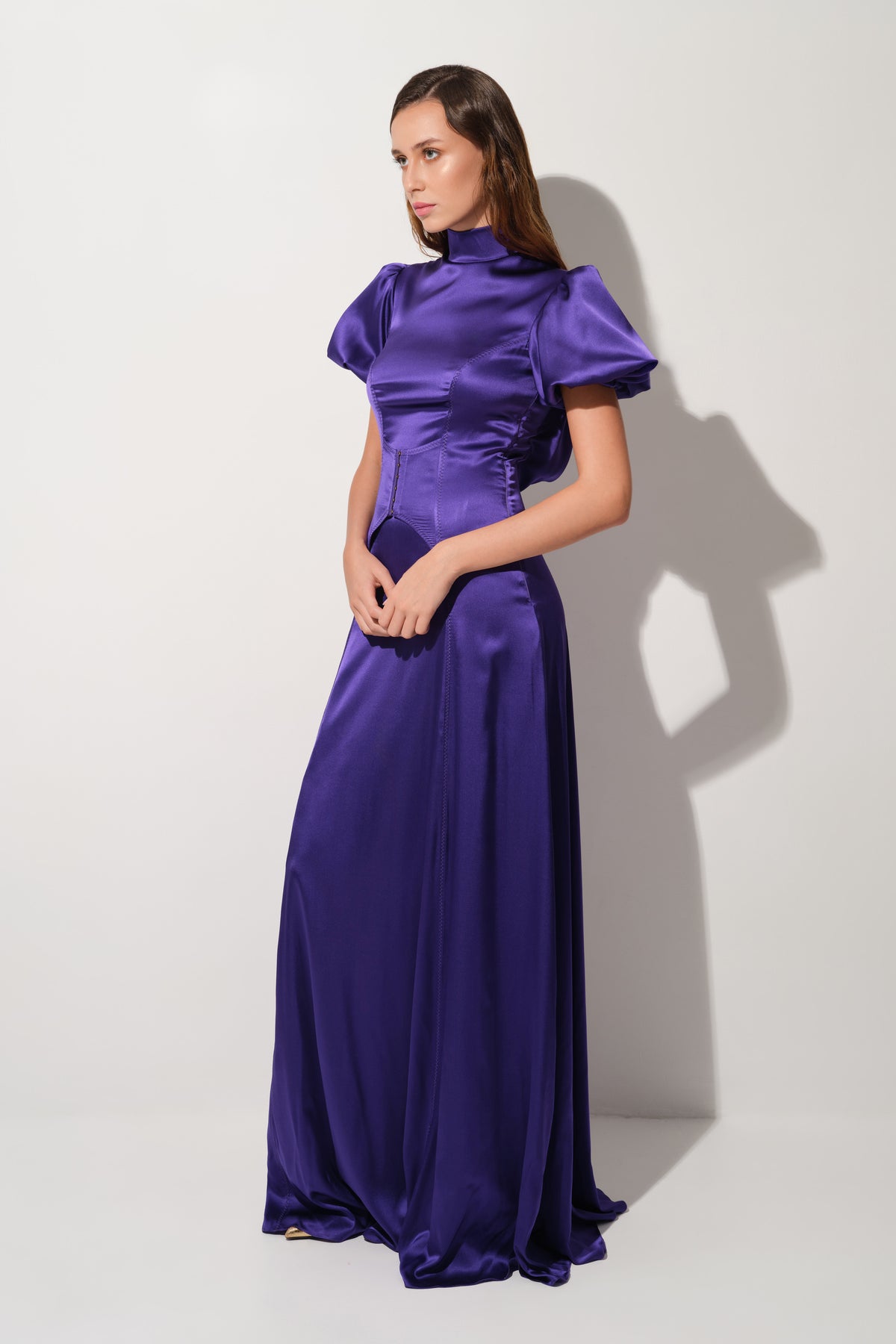 Rochie violet lunga din matase cu corset Cast