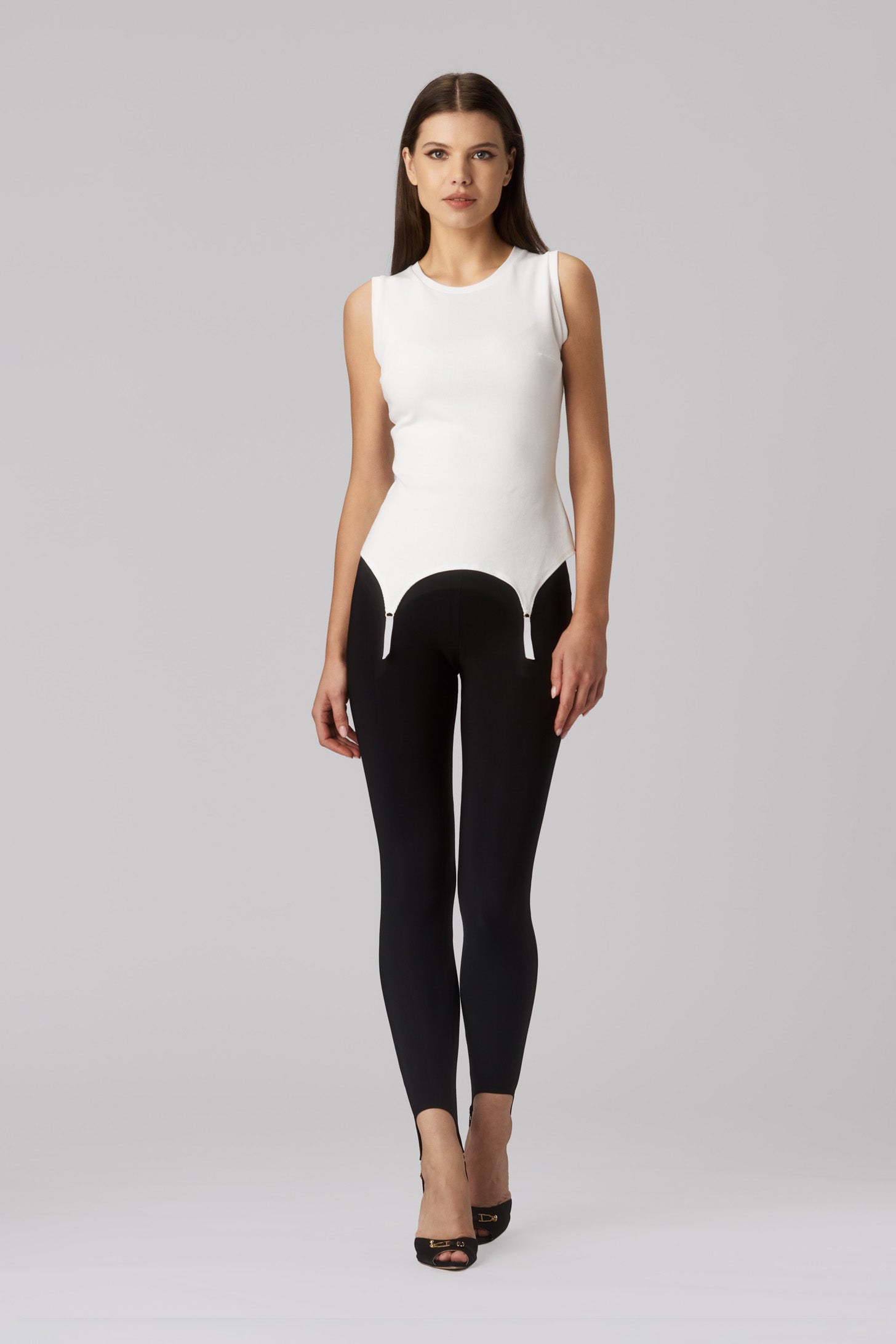 Top alb fara maneci reiat Garter