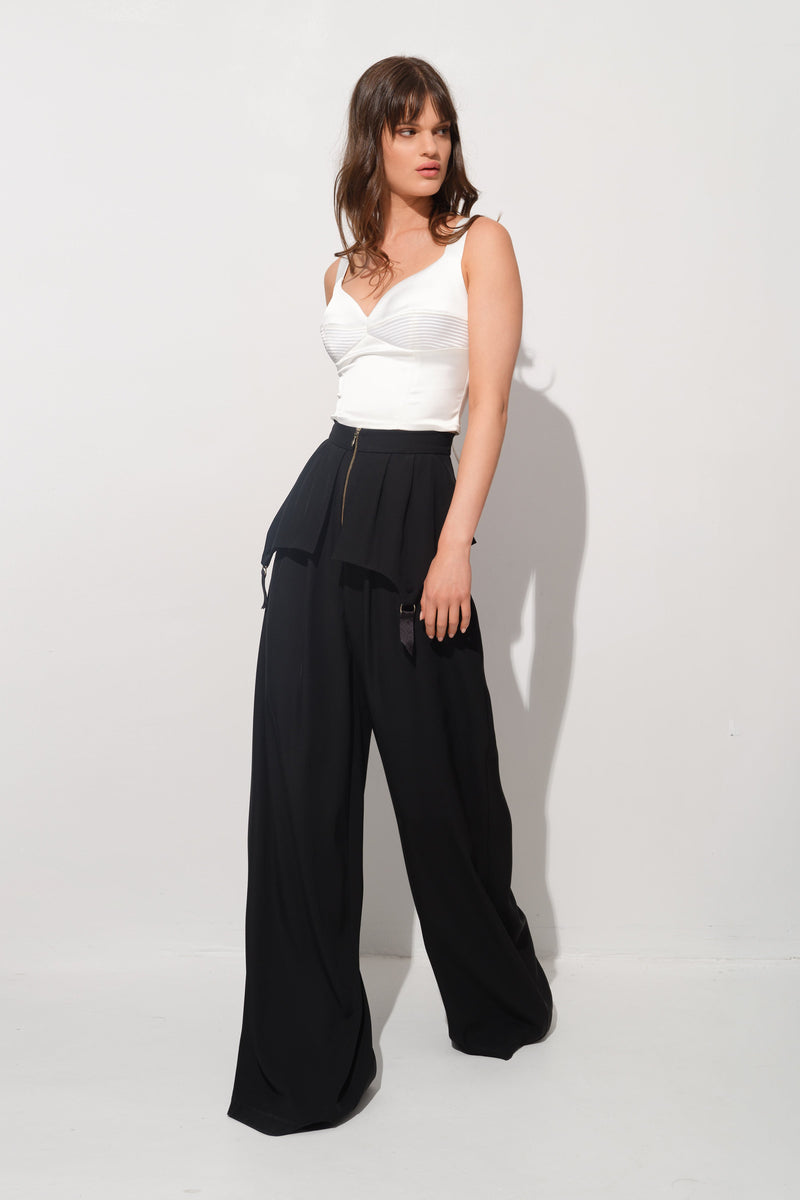Corset alb din satin cu insiretare Haze