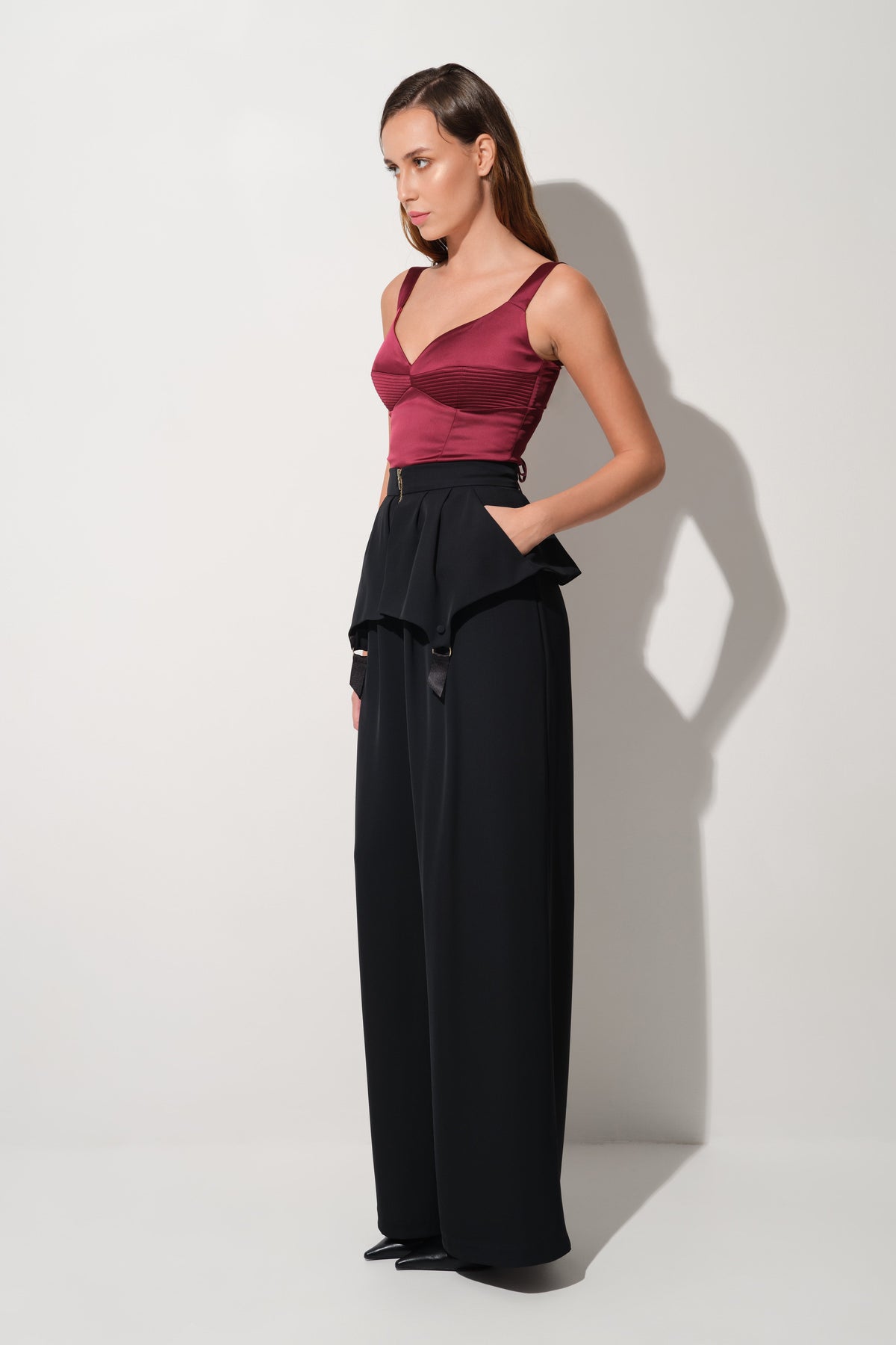 Corset rosu burgund din satin cu insiretare Haze