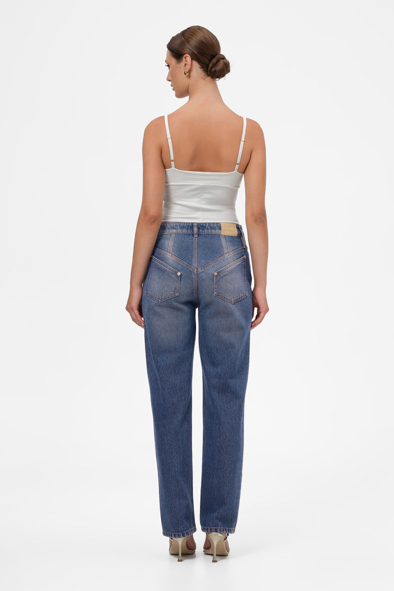 Body alb elastic cu bretele Skin