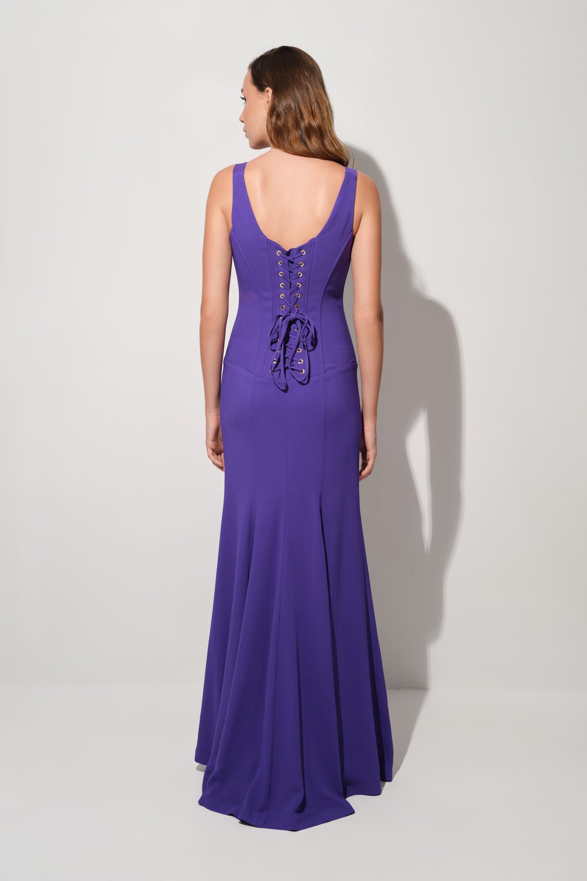 Rochie violet lunga cu corsetaj String
