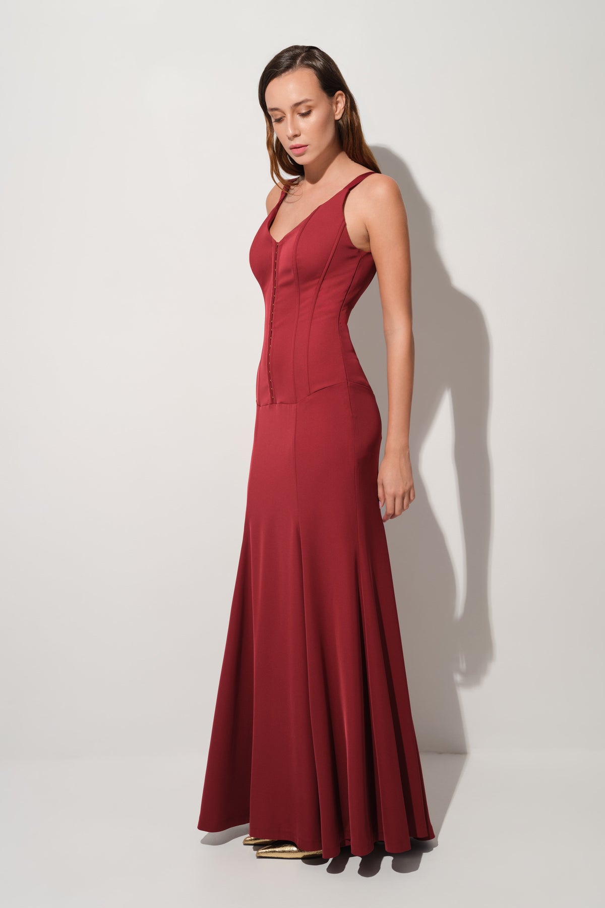 Rochie rosu burgund lunga cu corsetaj String