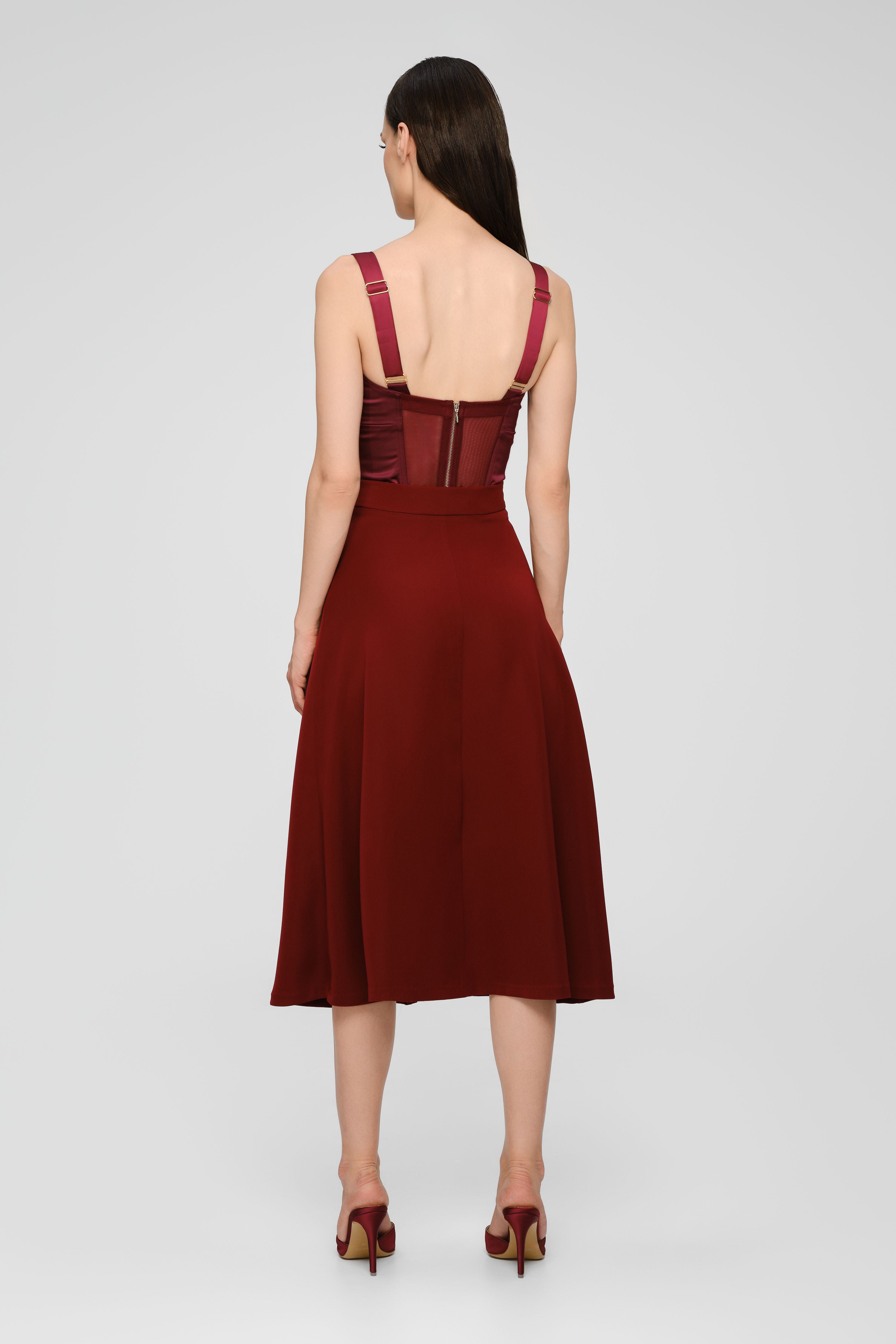 Fusta rosu burgund evazata din satin Diversion