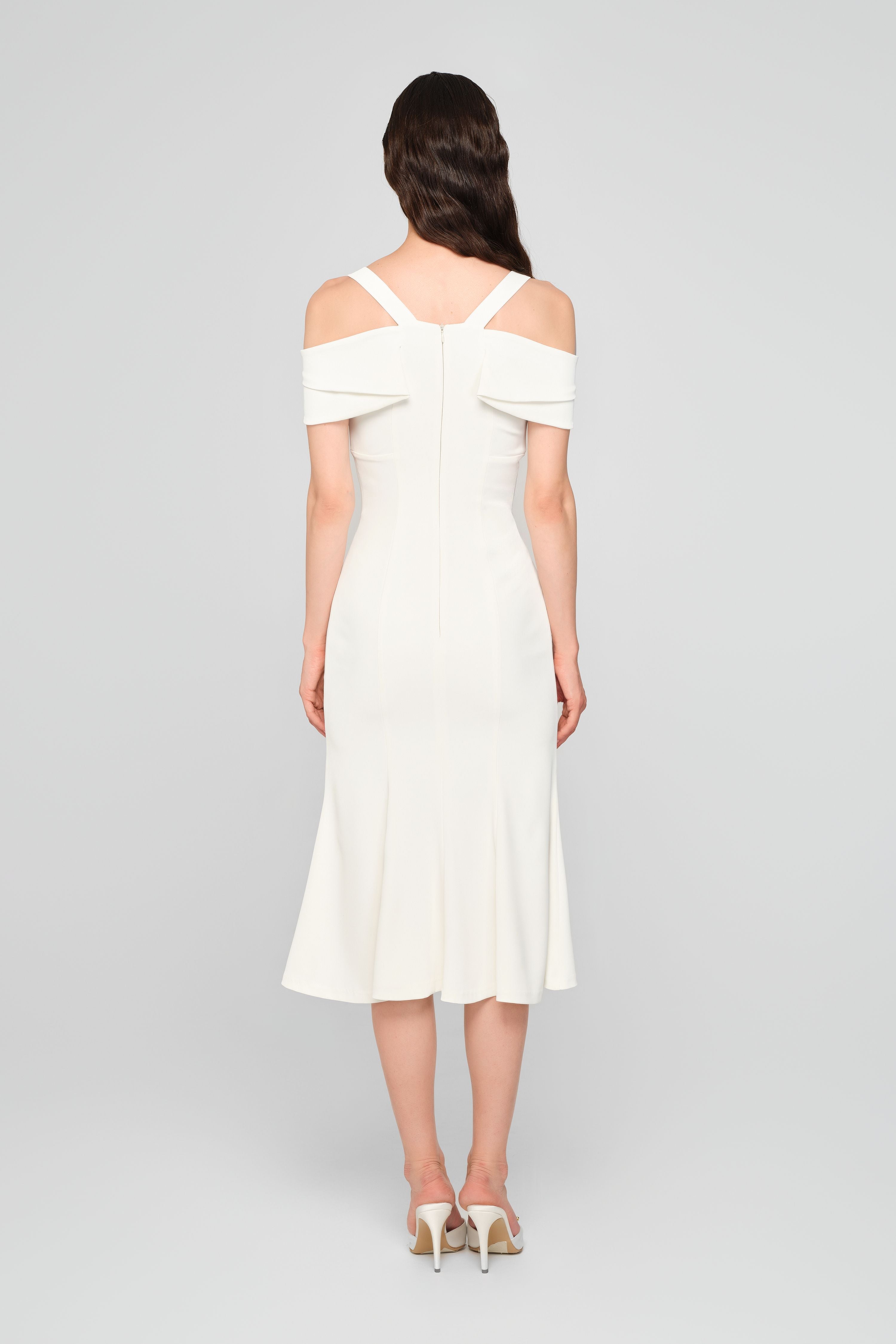 Rochie midi alba cu cupe retro Sculpt